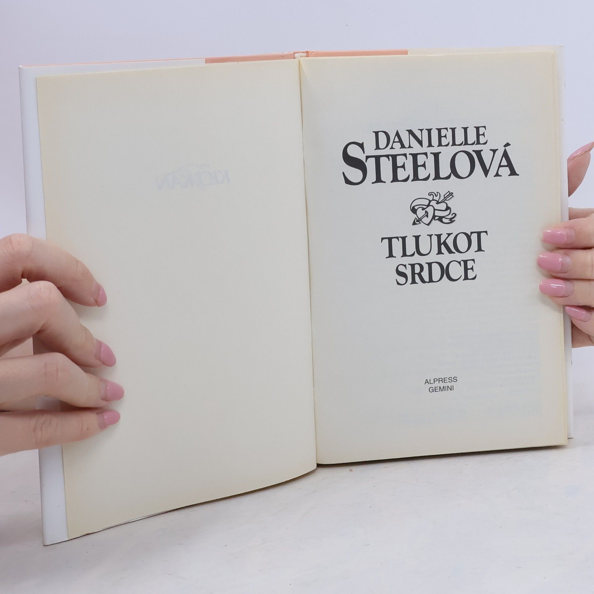 Danielle Steel Tlukot srdce