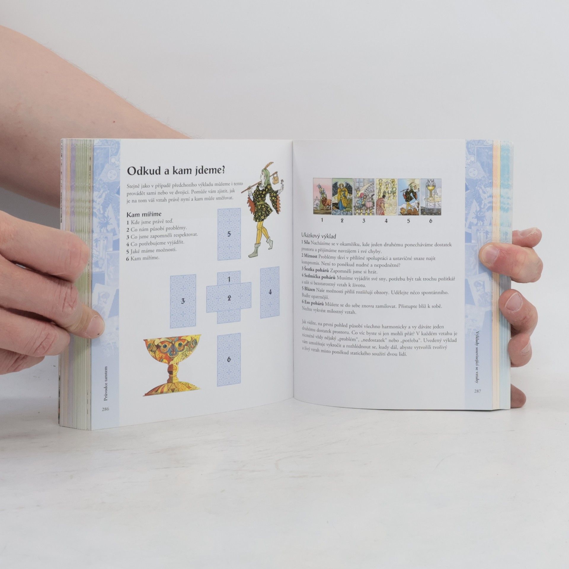 Sarah Bartlett Tarot od A do Z: Obdivuhodný svět vykládacích karet a jejich významů