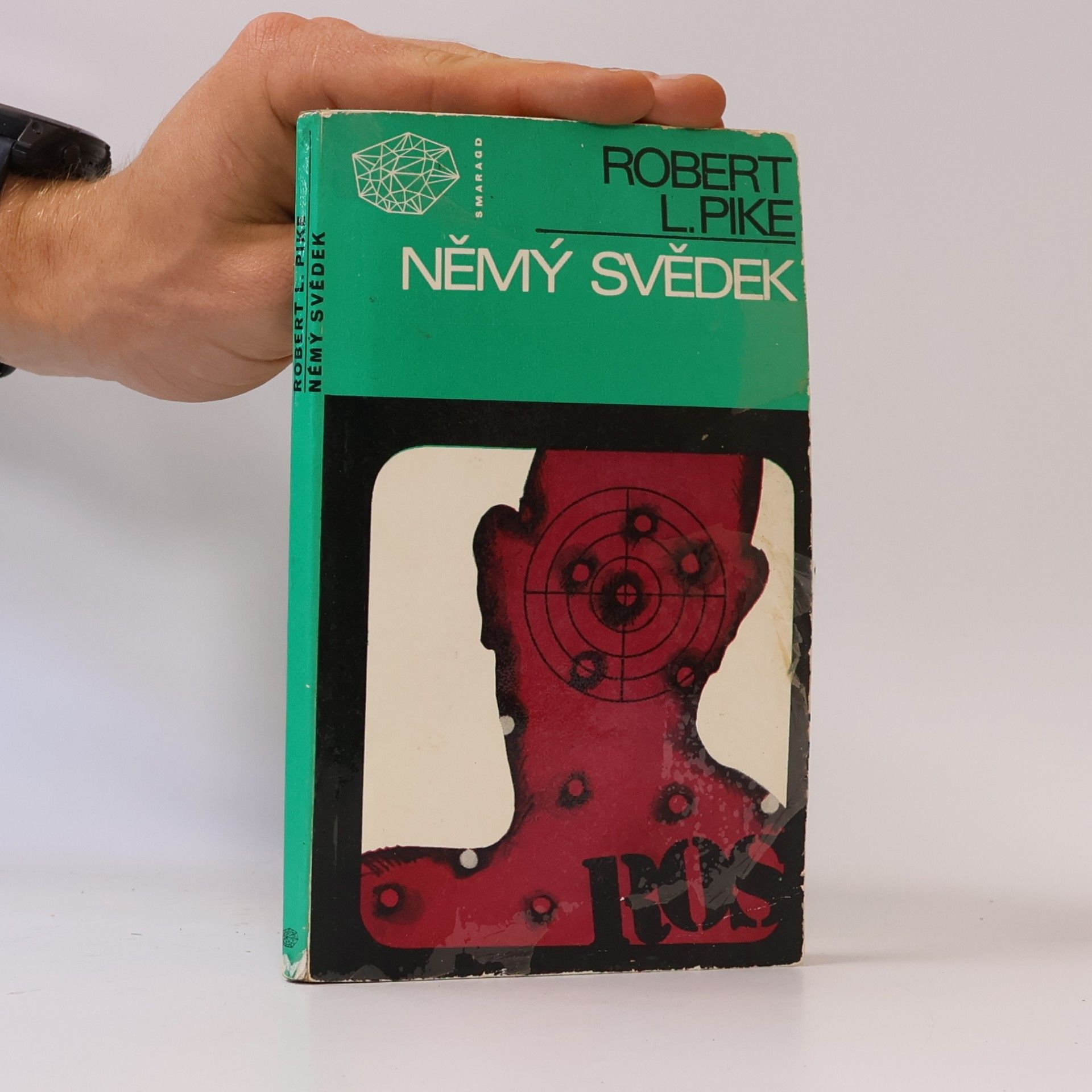 Robert L. Pike Němý svědek