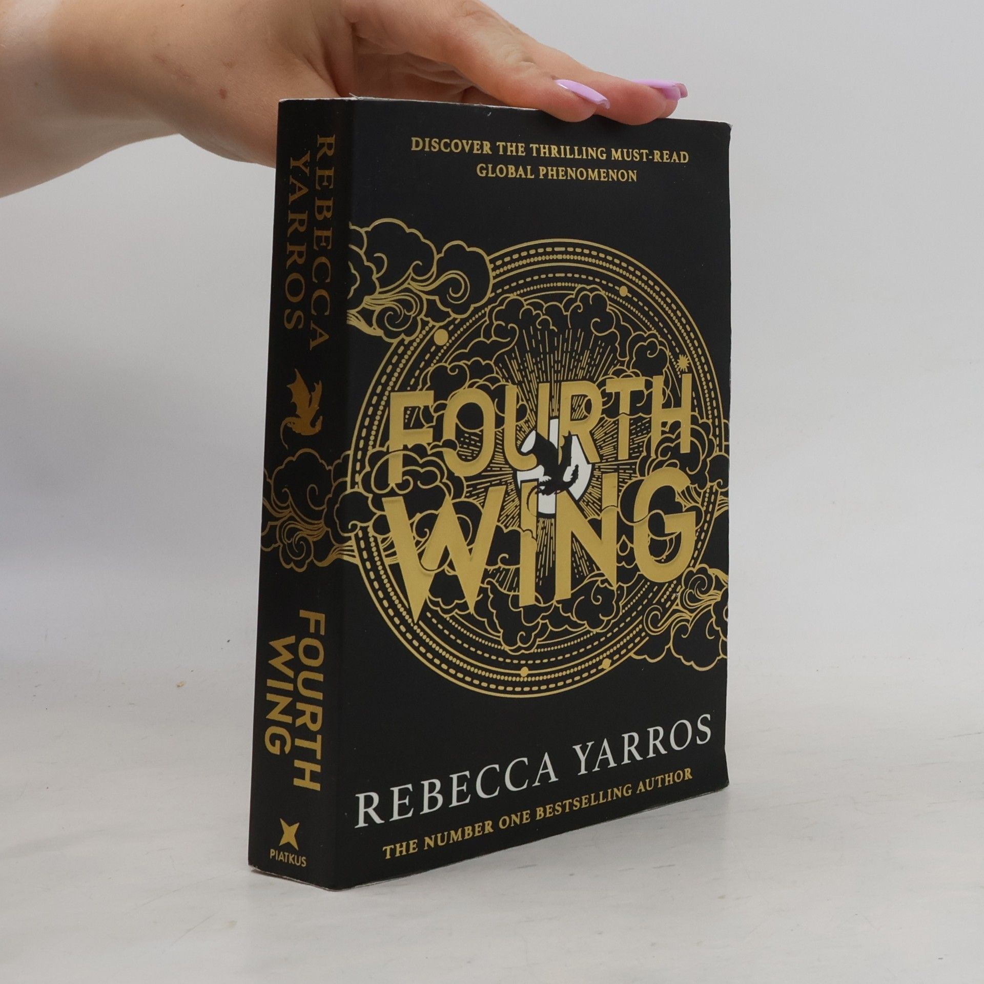 Rebecca Yarros Fourth Wing