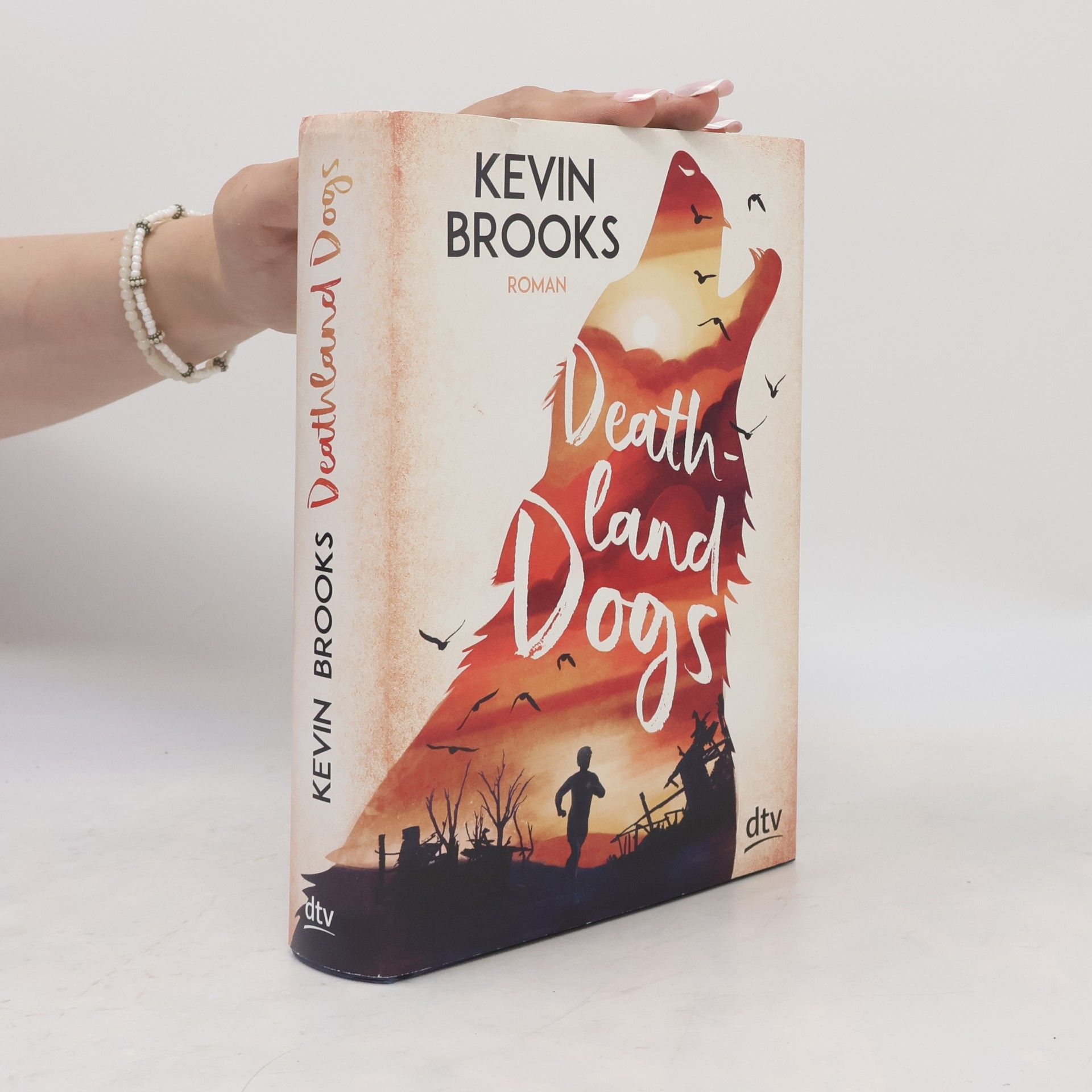 Kevin Brooks Deathland Dogs
