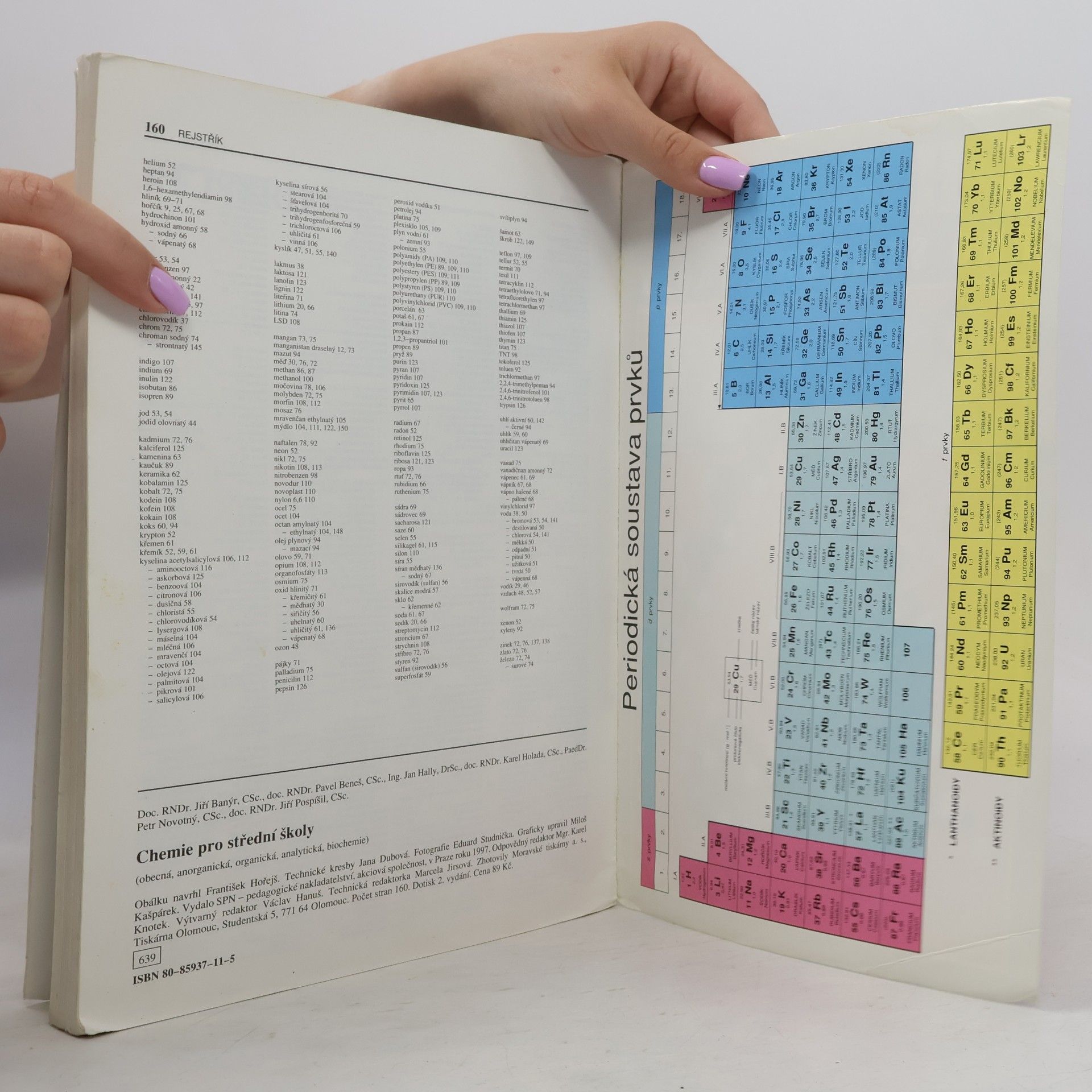 Miloš Kašpárek Chemie pro střední školy : obecná, anorganická, organická, analytická, biochemie