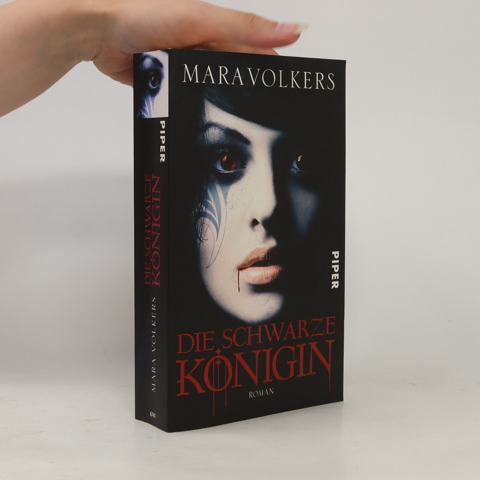 Mara Volkers Die schwarze Königin