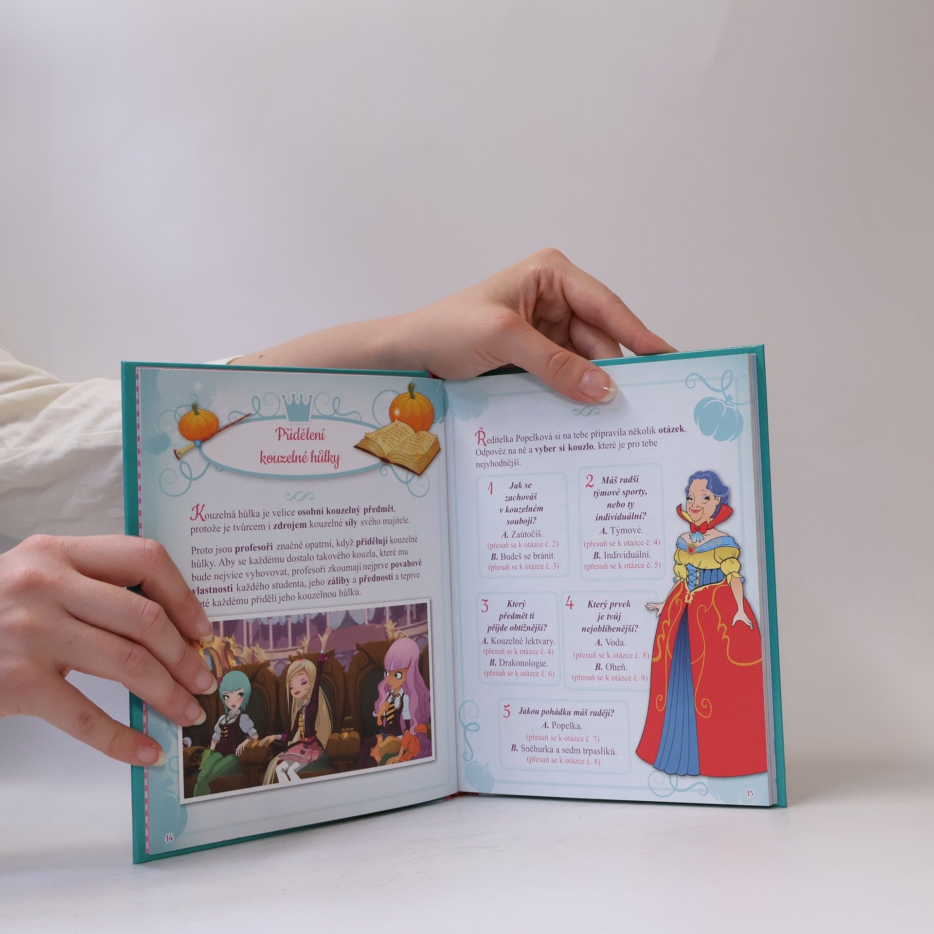 Iginio Straffi Regal Academy - Kniha kouzel