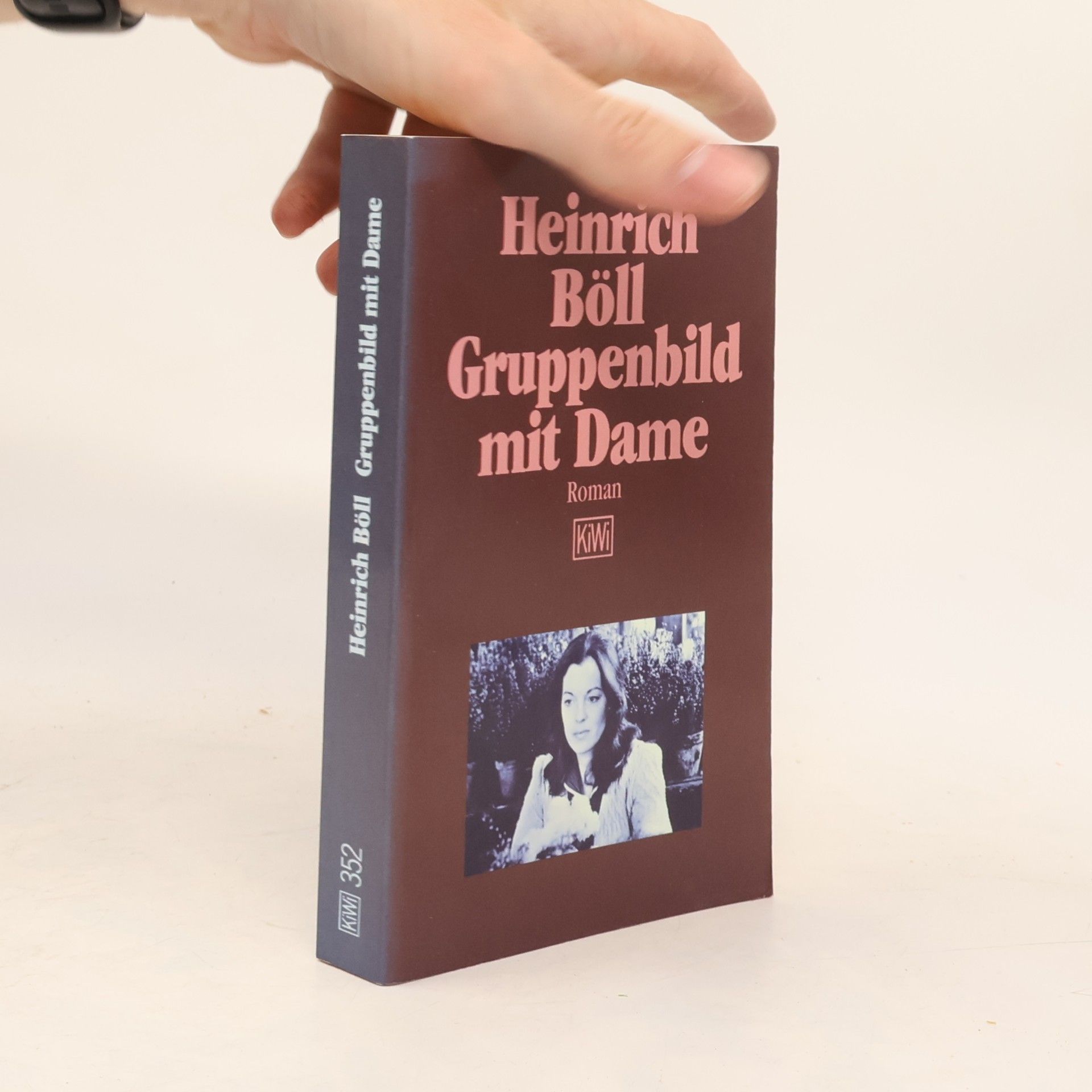 Heinrich Böll Gruppenbild mit Dame