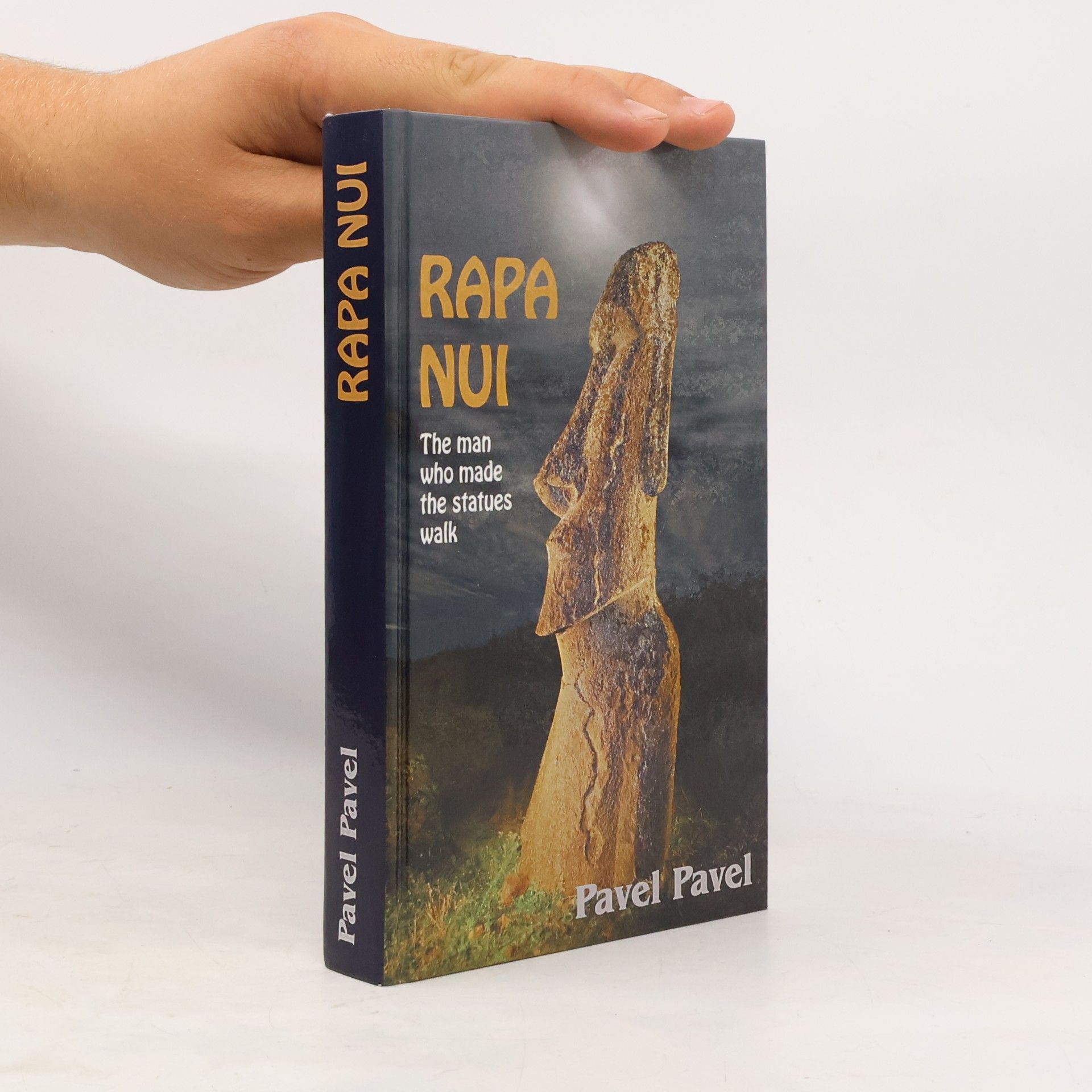 Rapa Nui : the man who made the statues walk