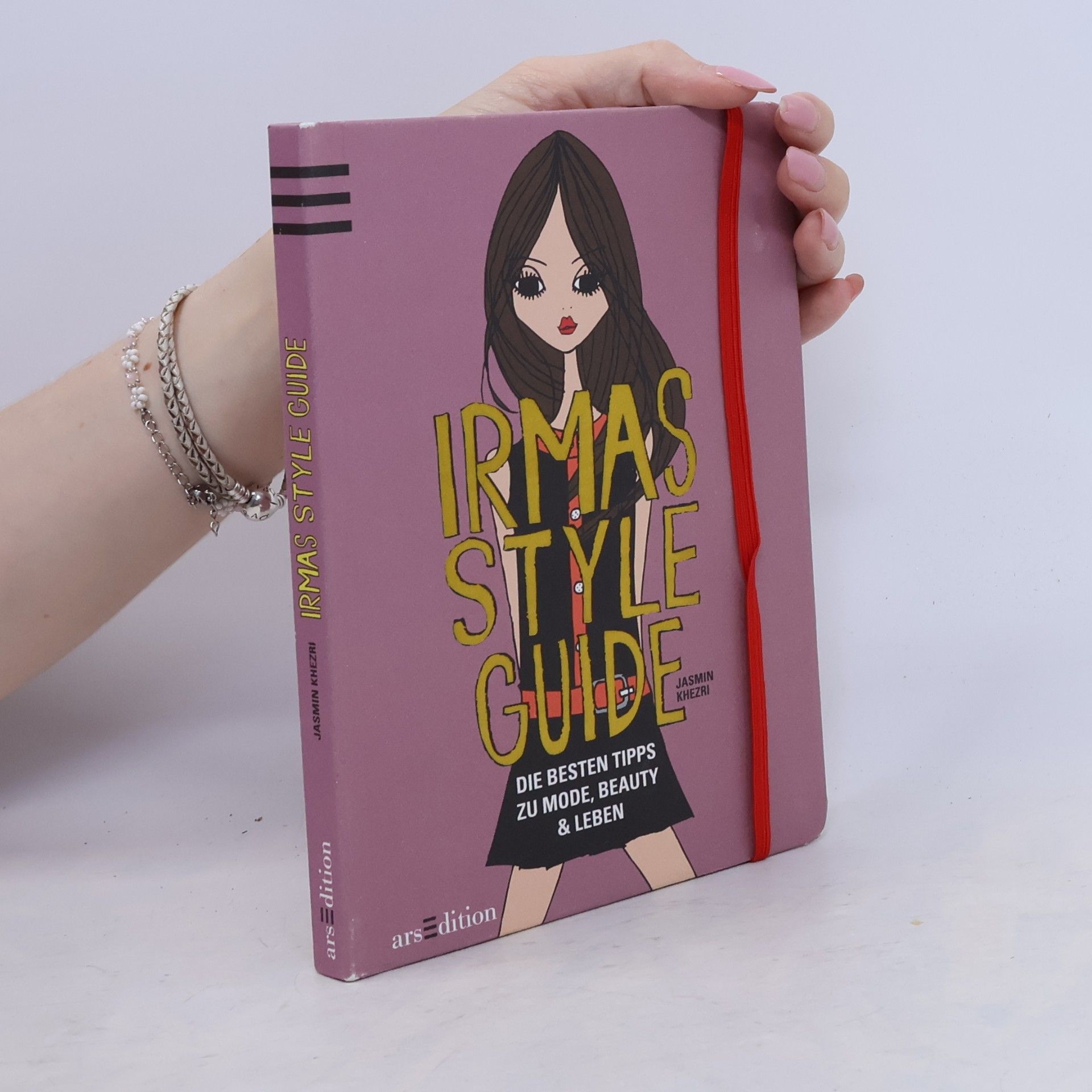 Jasmin Khezri Irmas Styleguide
