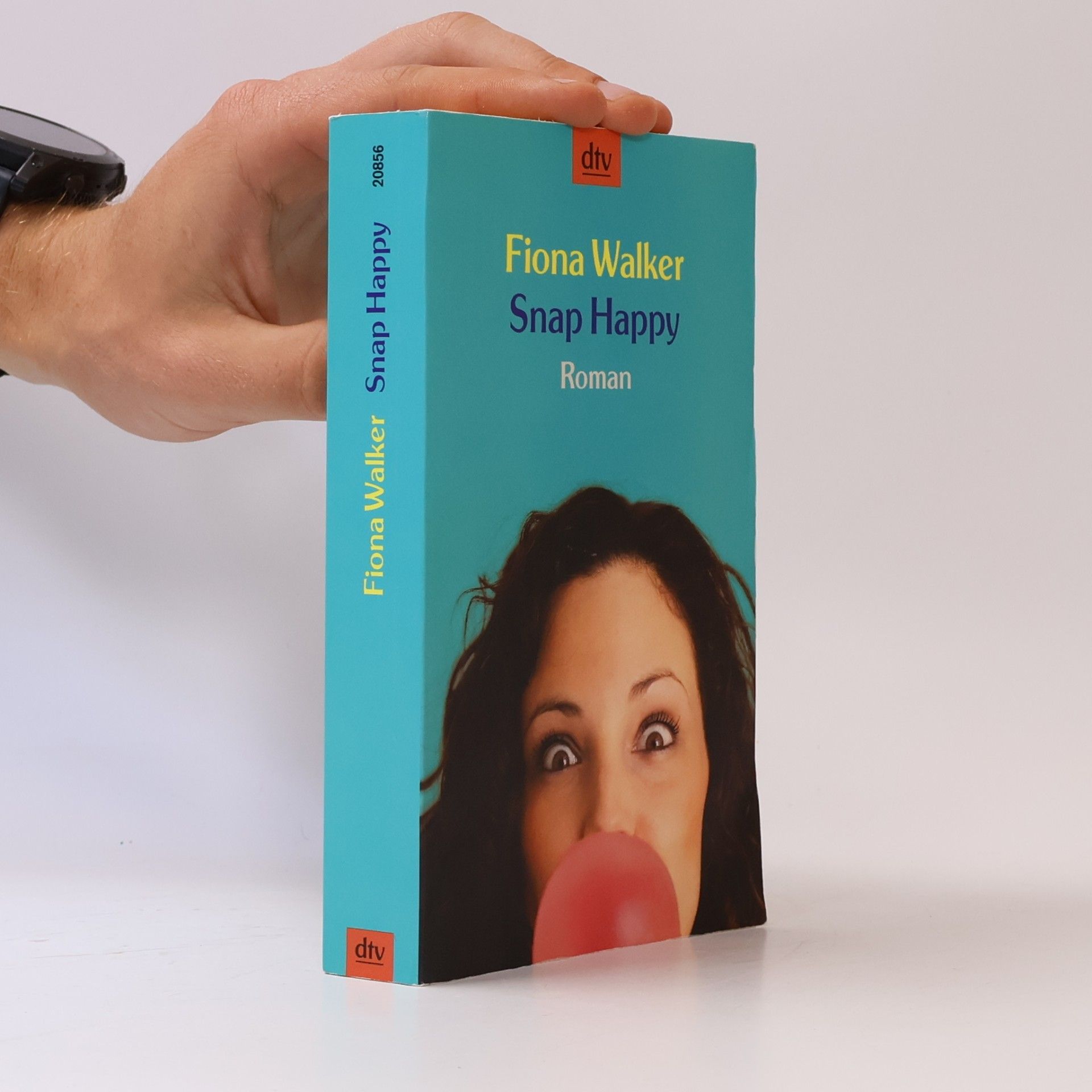 Fiona Walker Snap Happy