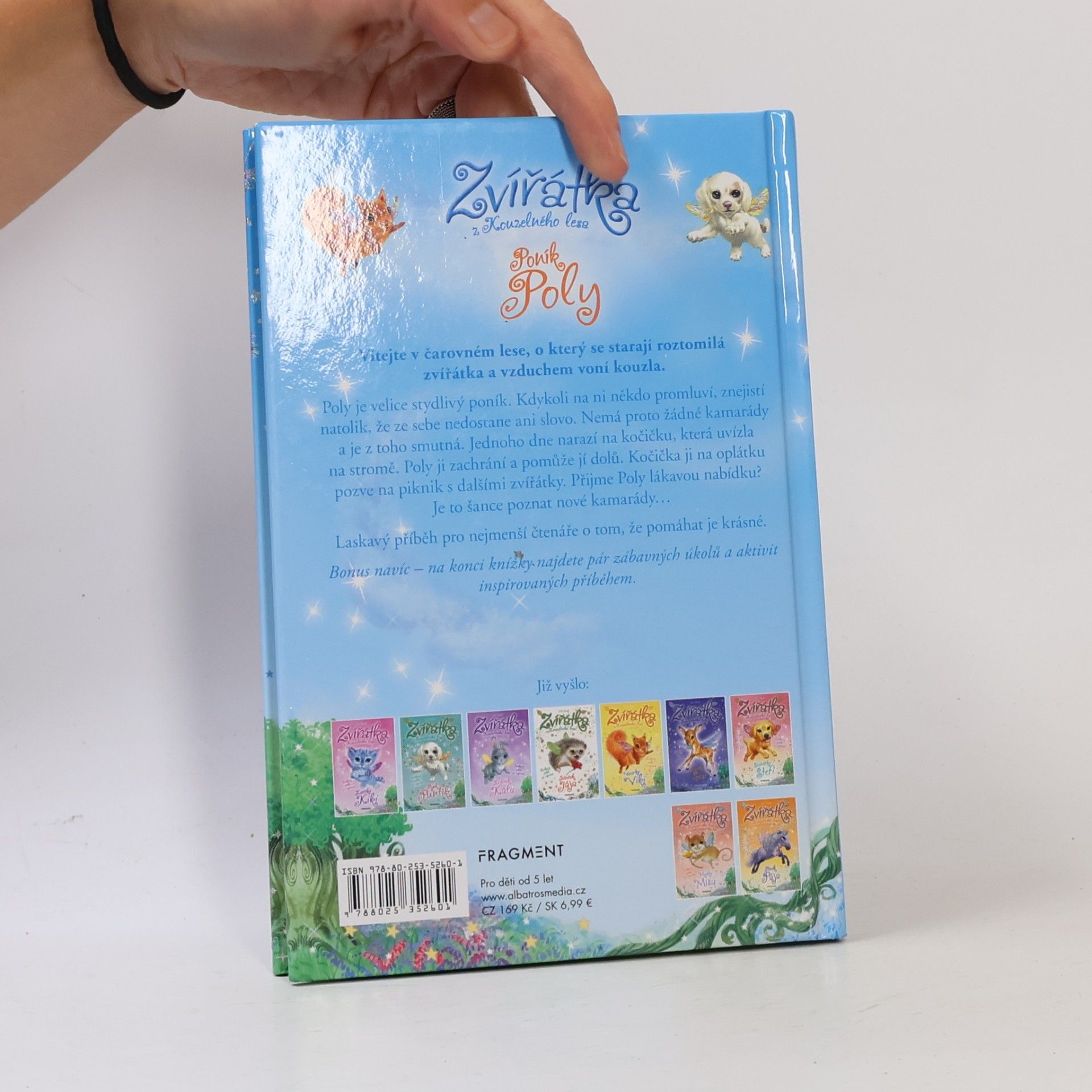 Lily Small Zvířátka z Kouzelného lesa. Poník Poly