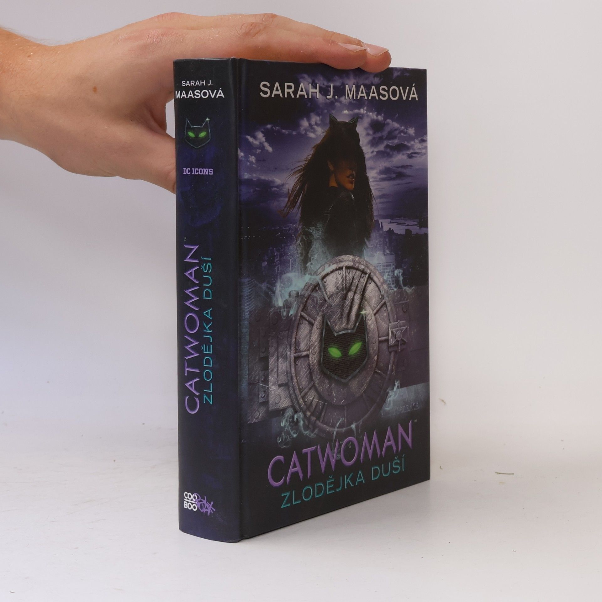 Sarah J. Maas Catwoman: Zlodějka duší