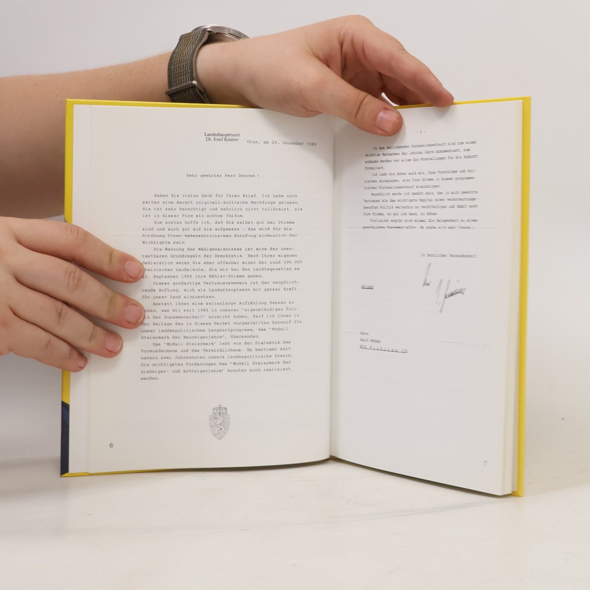 Ewald Dworak Heiterer Briefwexl mit der Prominenz