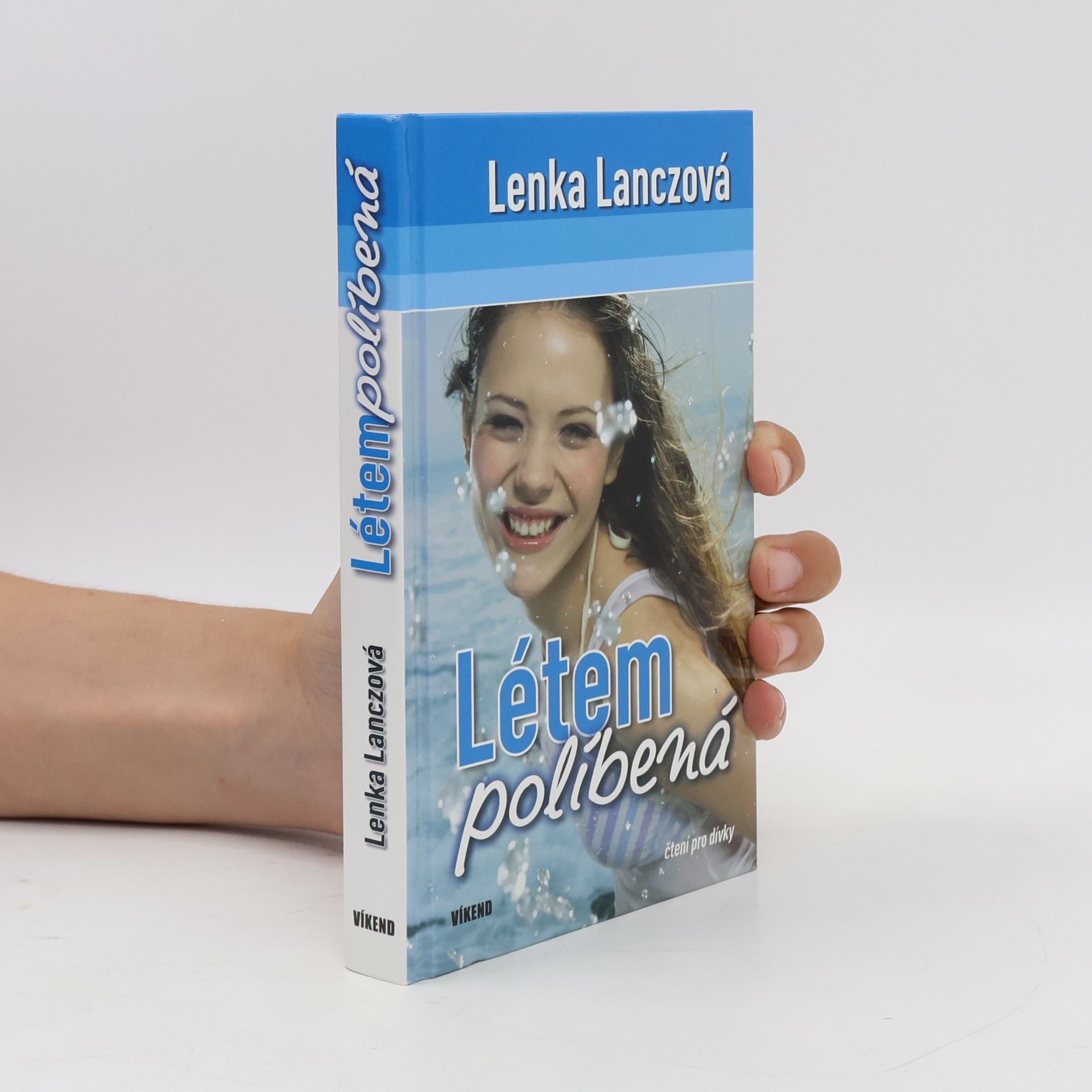 Lenka Lanczová Létem políbená