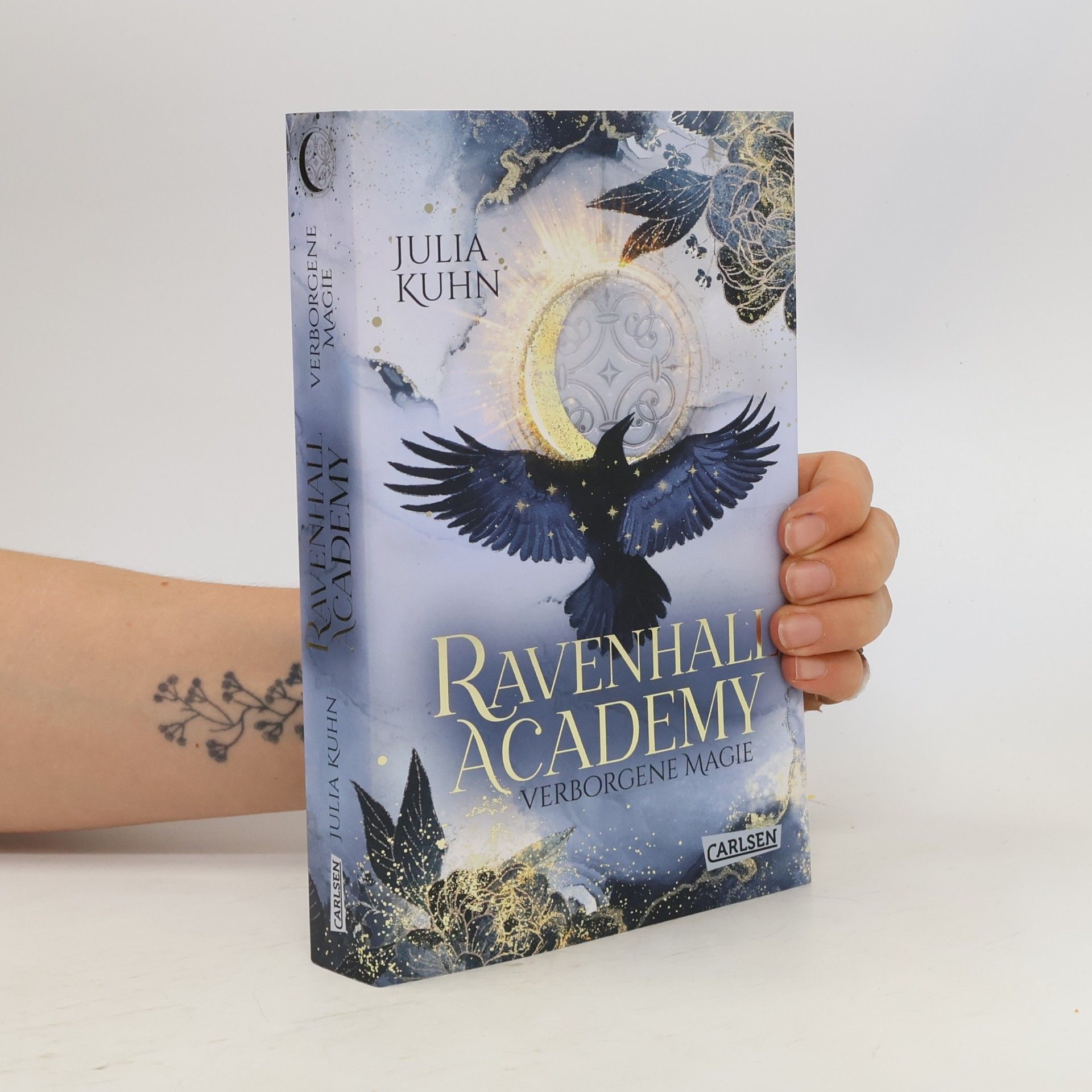 Julia Kuhn Ravenhall Academy 1: Verborgene Magie