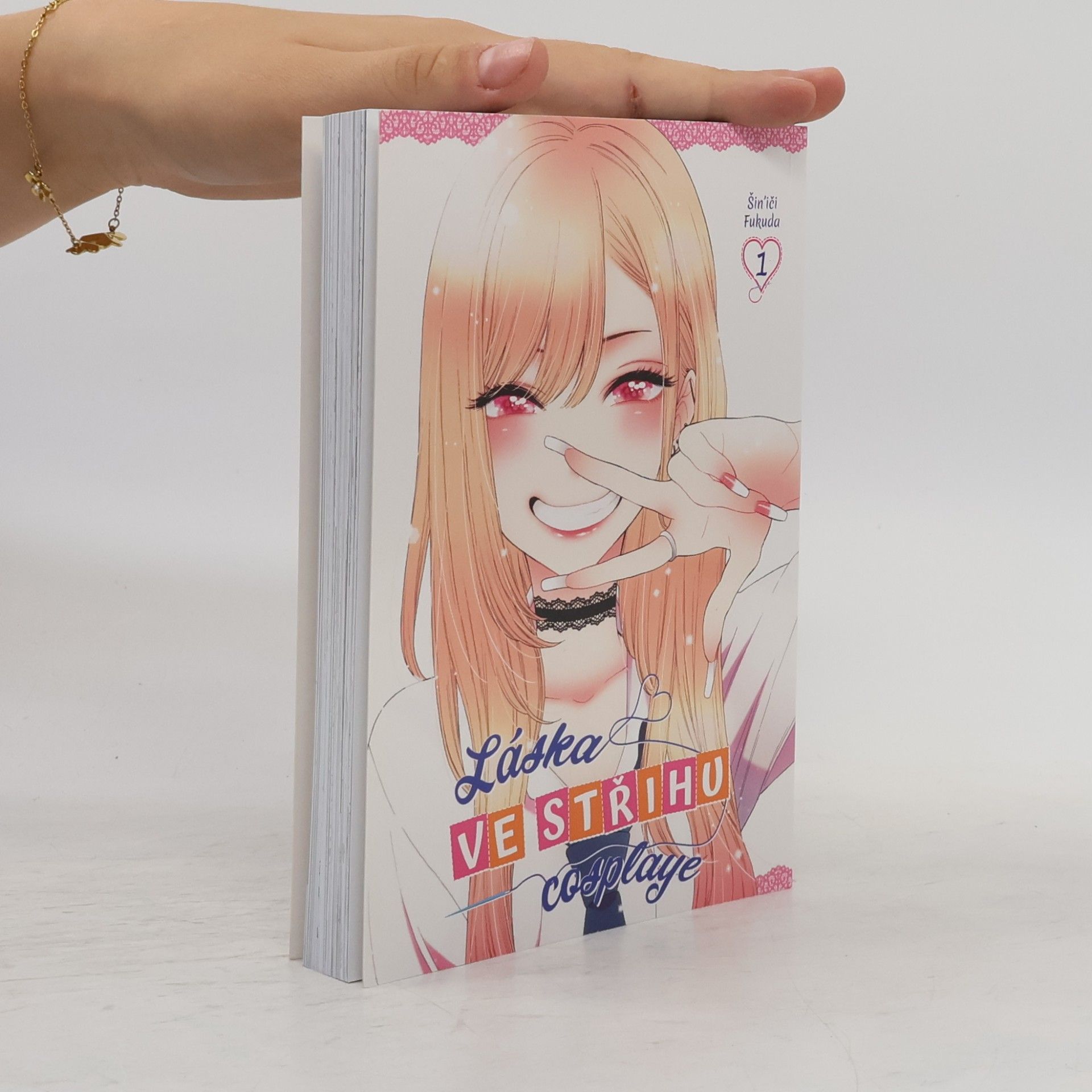 Shin'ichi Fukuda Láska ve střihu cosplaye 1
