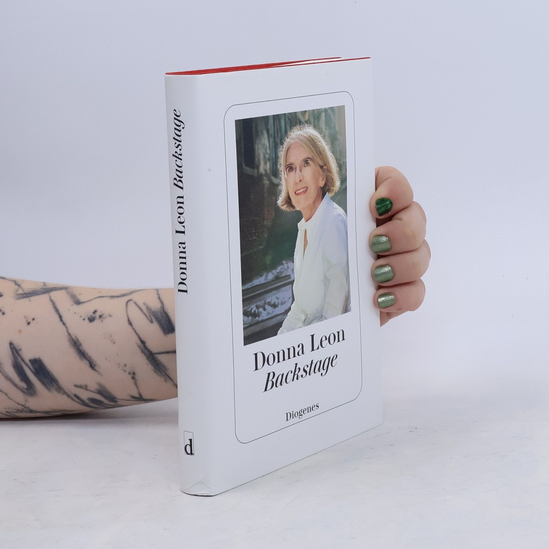 Donna Leon Backstage