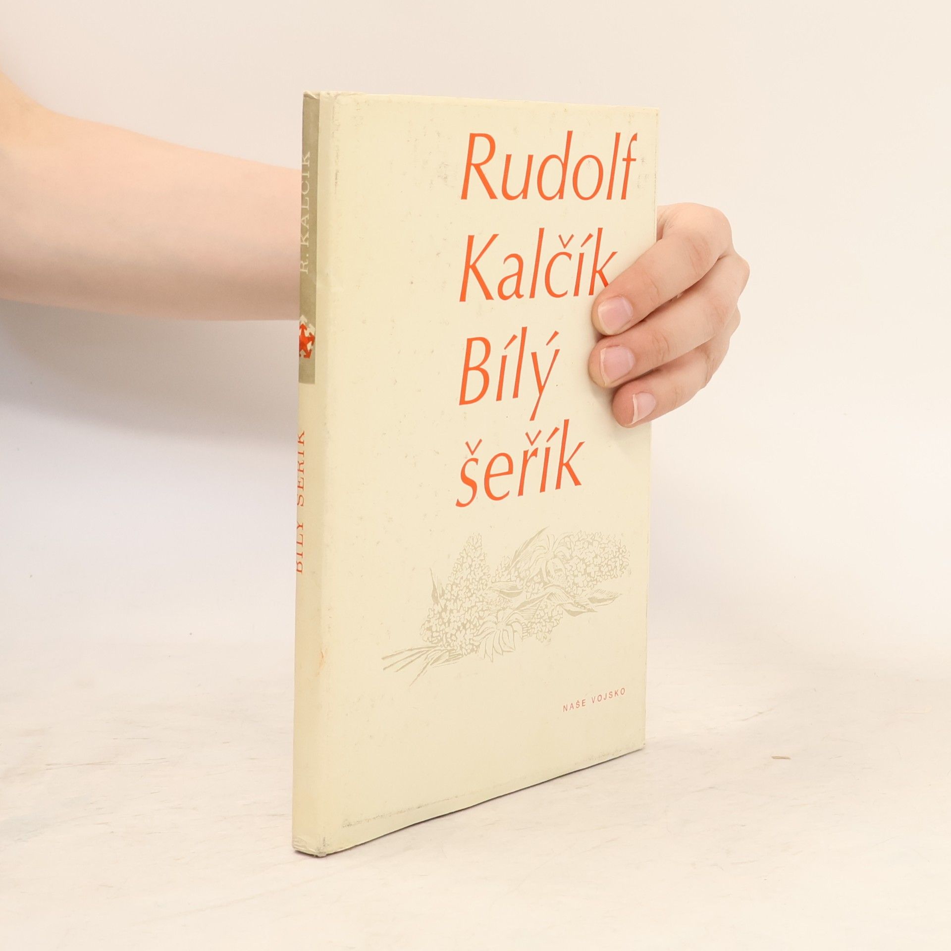 Bílý šeřík