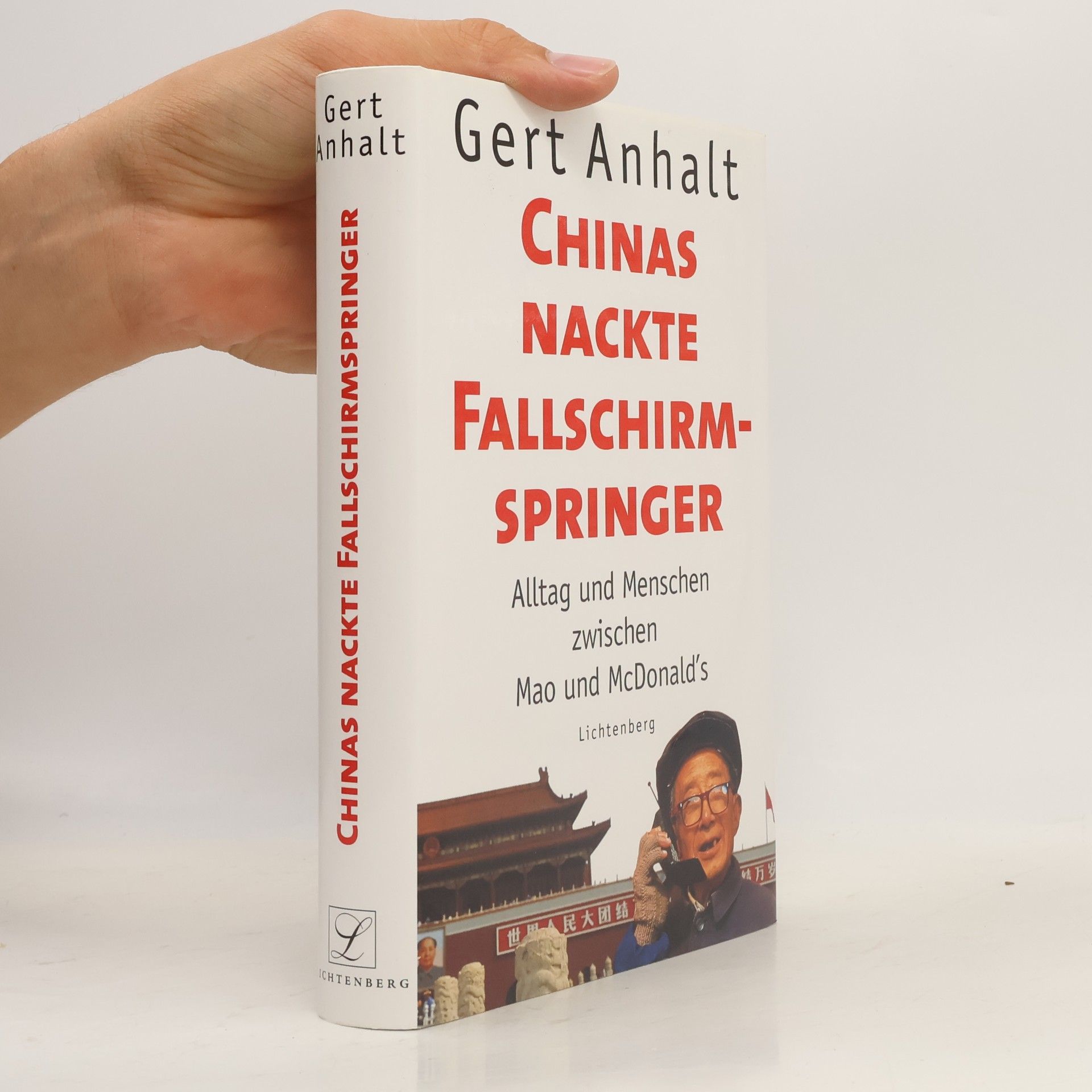 Gert Anhalt Chinas nackte Fallschirmspringer