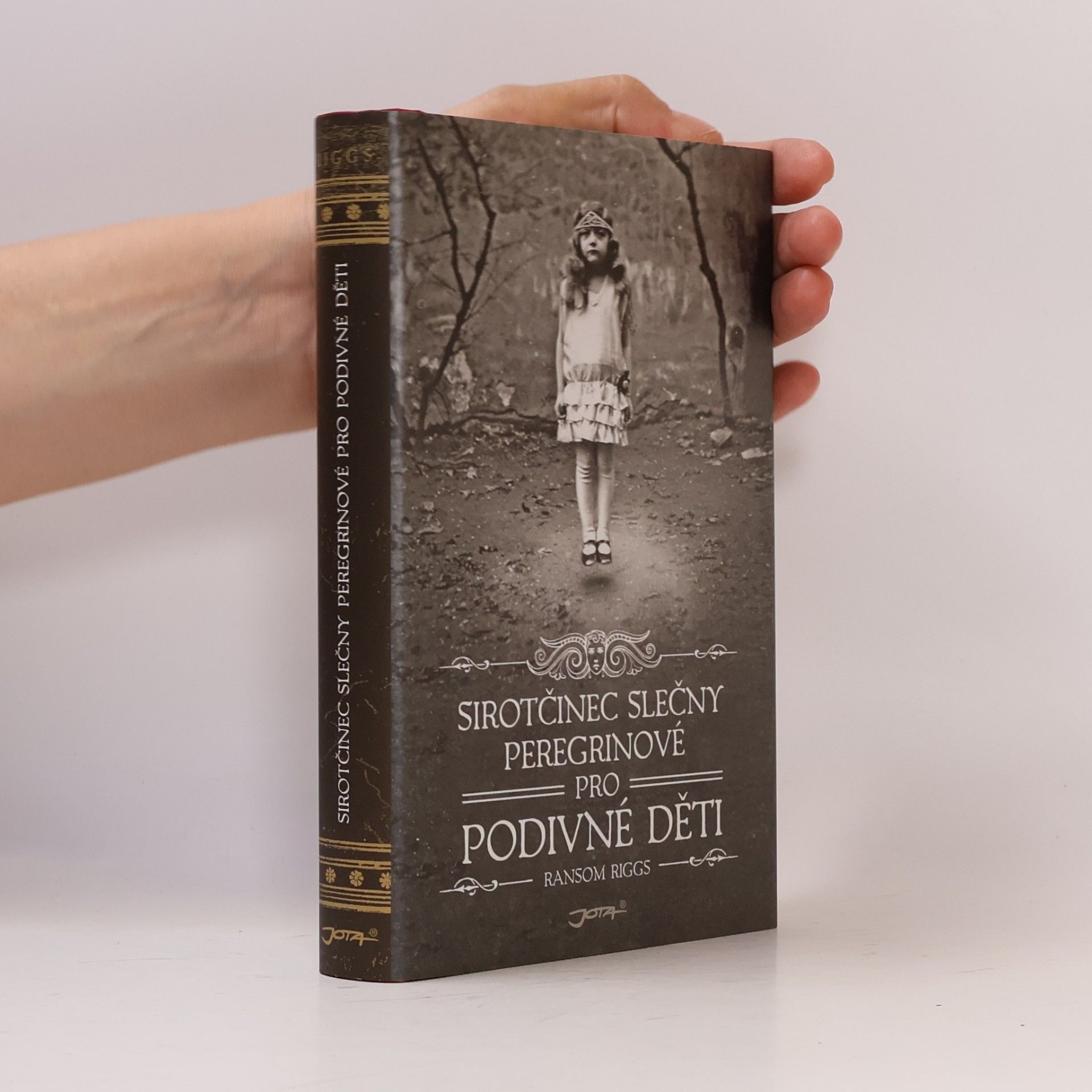 Ransom Riggs Sirotčinec slečny Peregrinové pro podivné děti