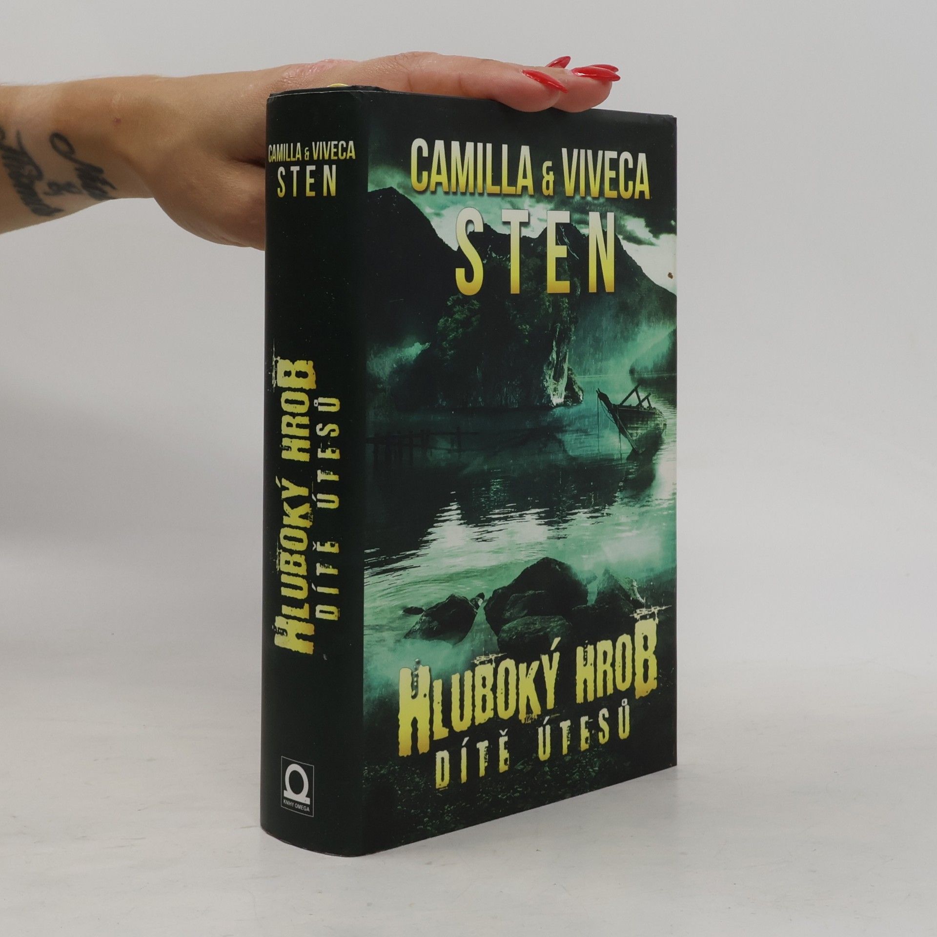 Camilla Sten Hluboký hrob. Dítě útesů