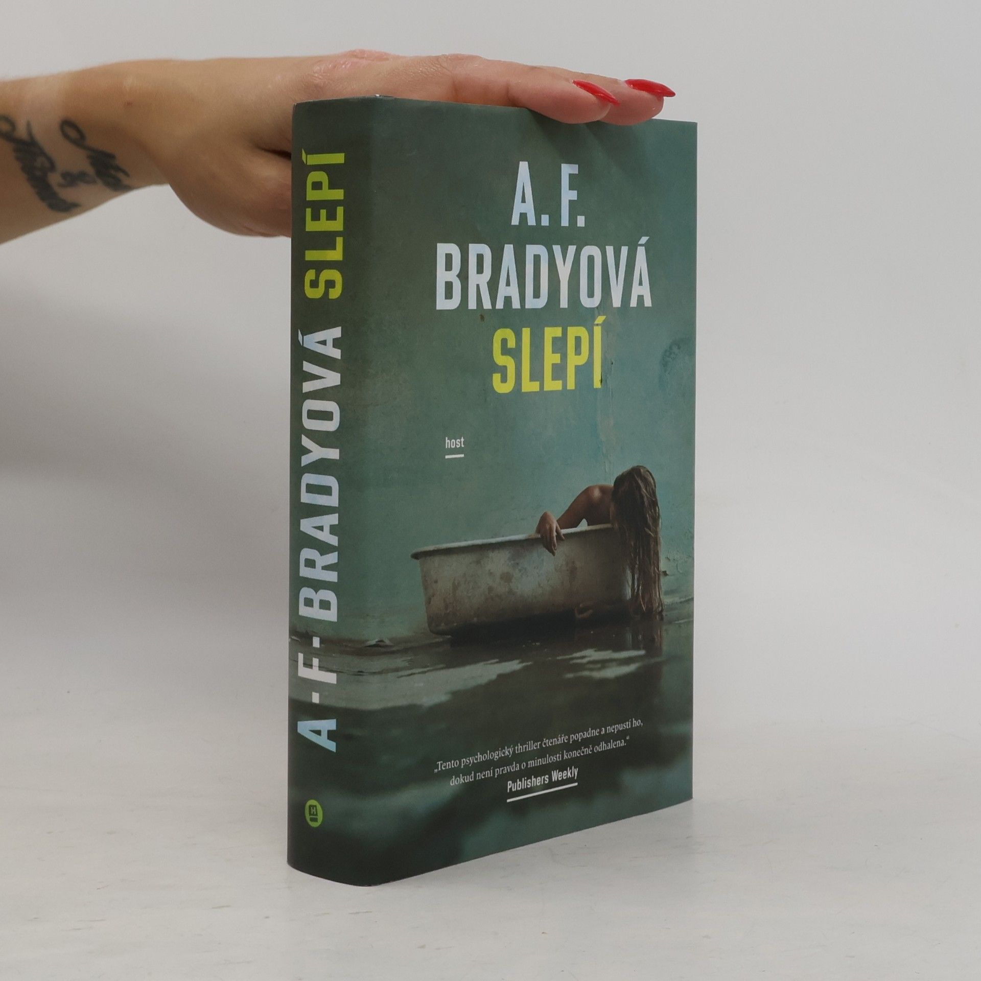 A. F. Brady Slepí