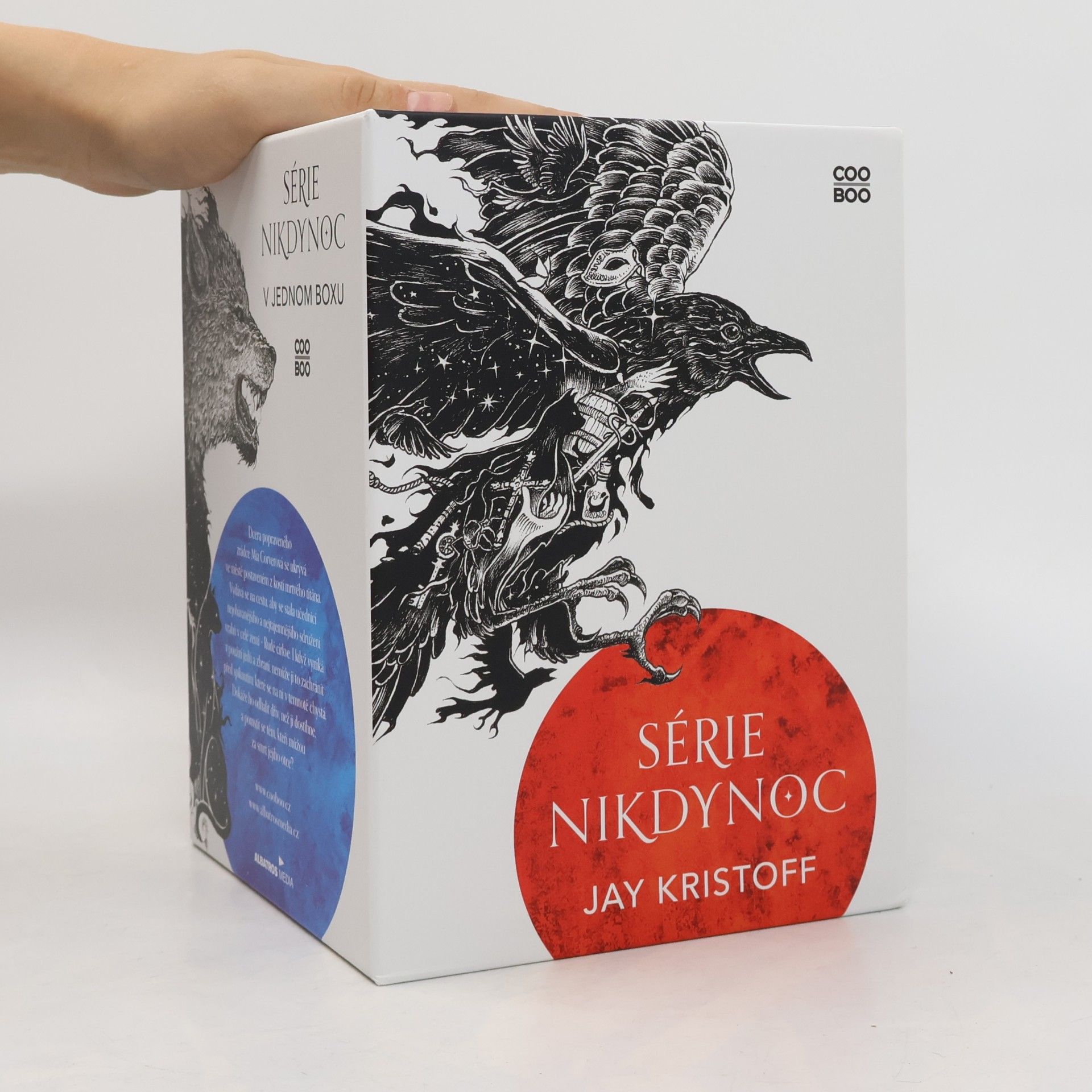 Jay Kristoff Série nikdy noc