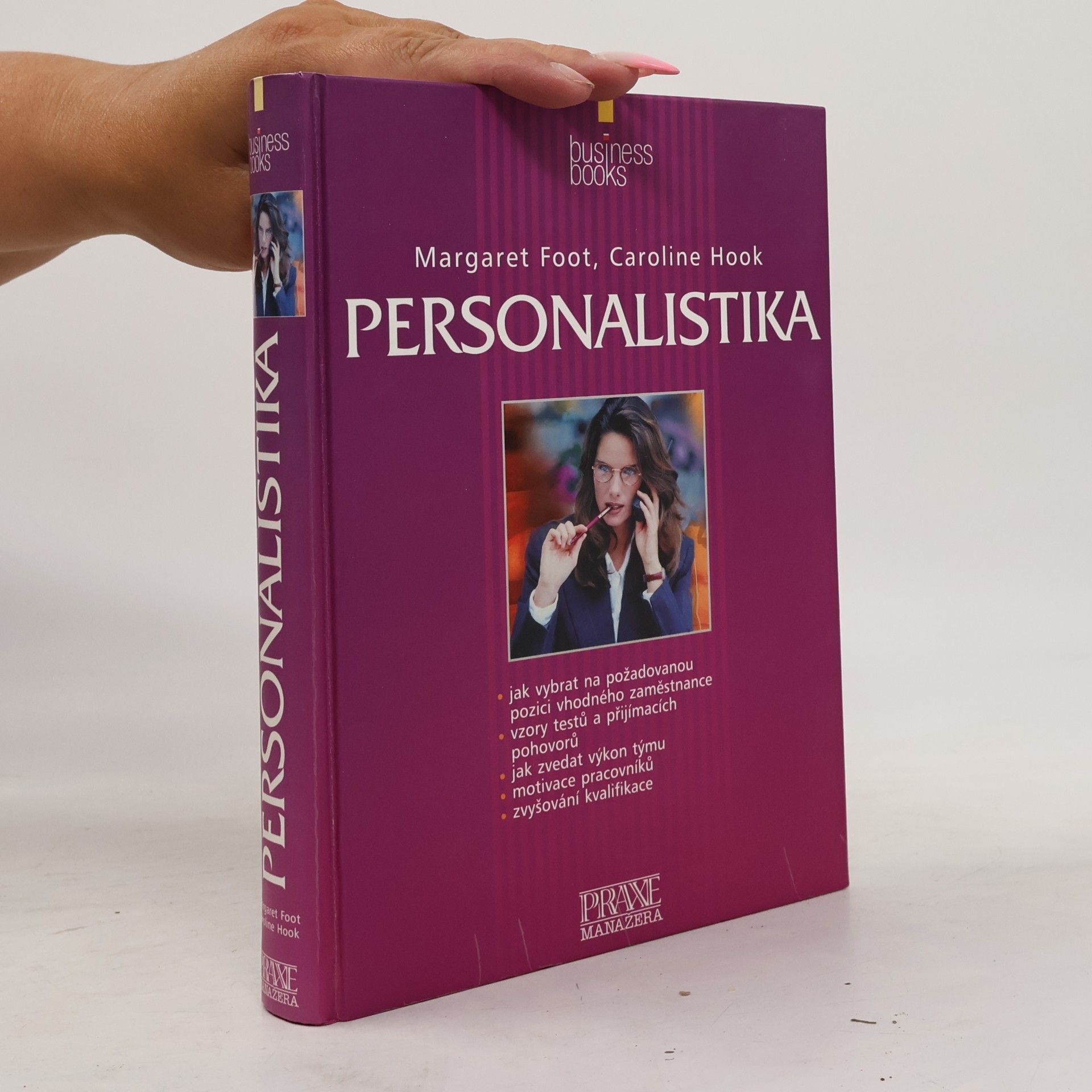 Caroline Hook Personalistika