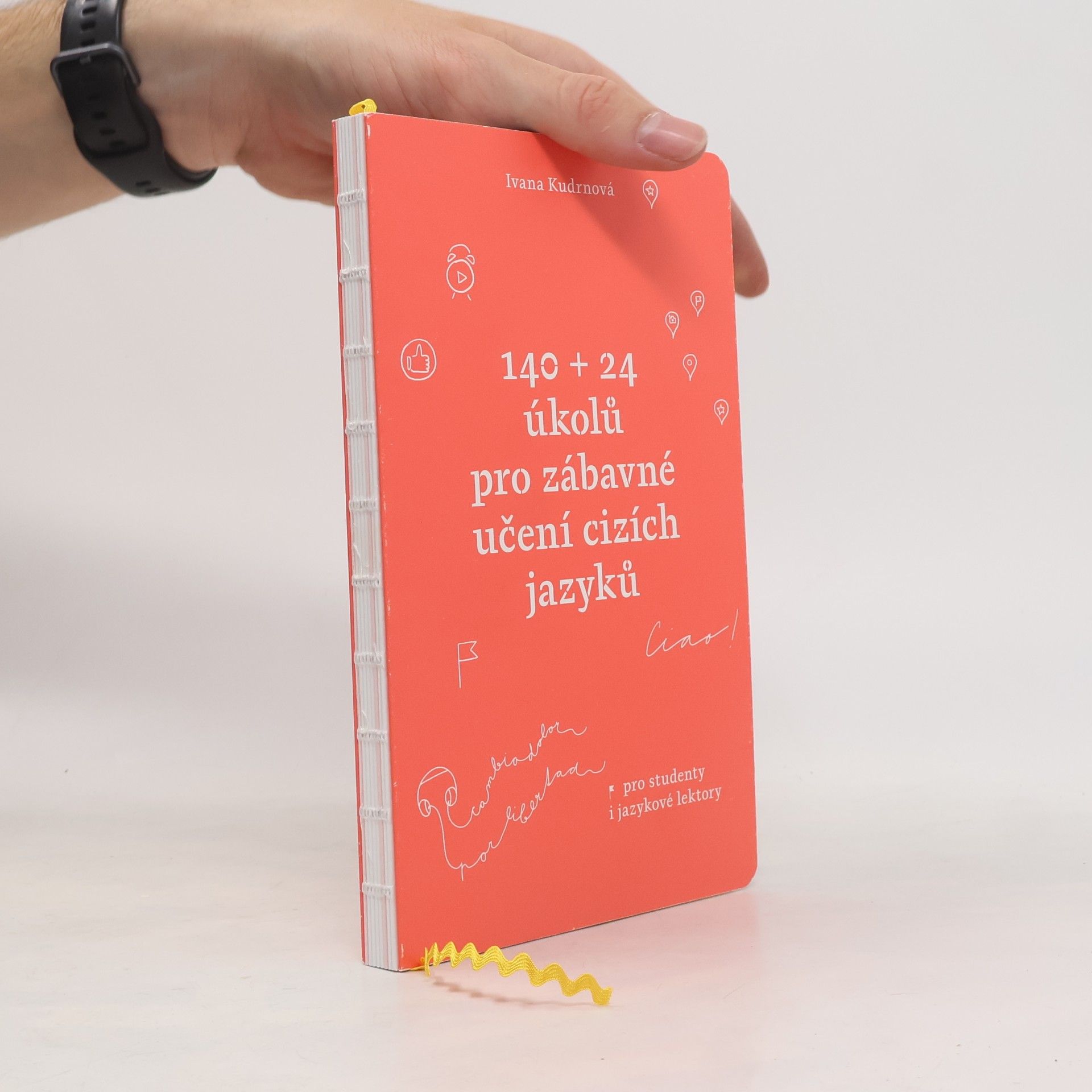 140 + 24 úkolů pro zábavné učení cizích jazyků