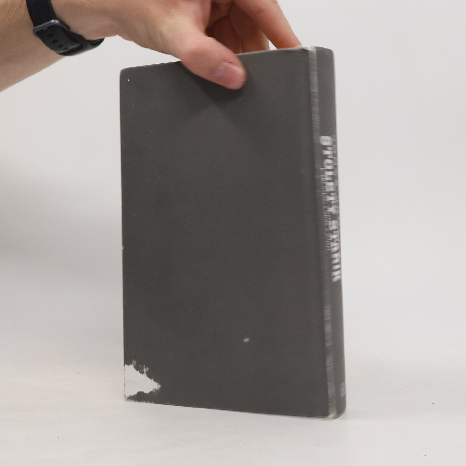Jonas Jonasson Stoletý stařík, který vylezl z okna a zmizel