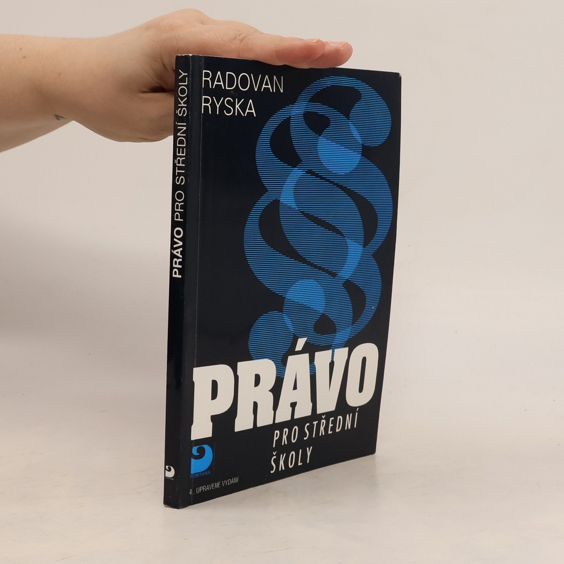 Radovan Ryska Právo pro střední školy