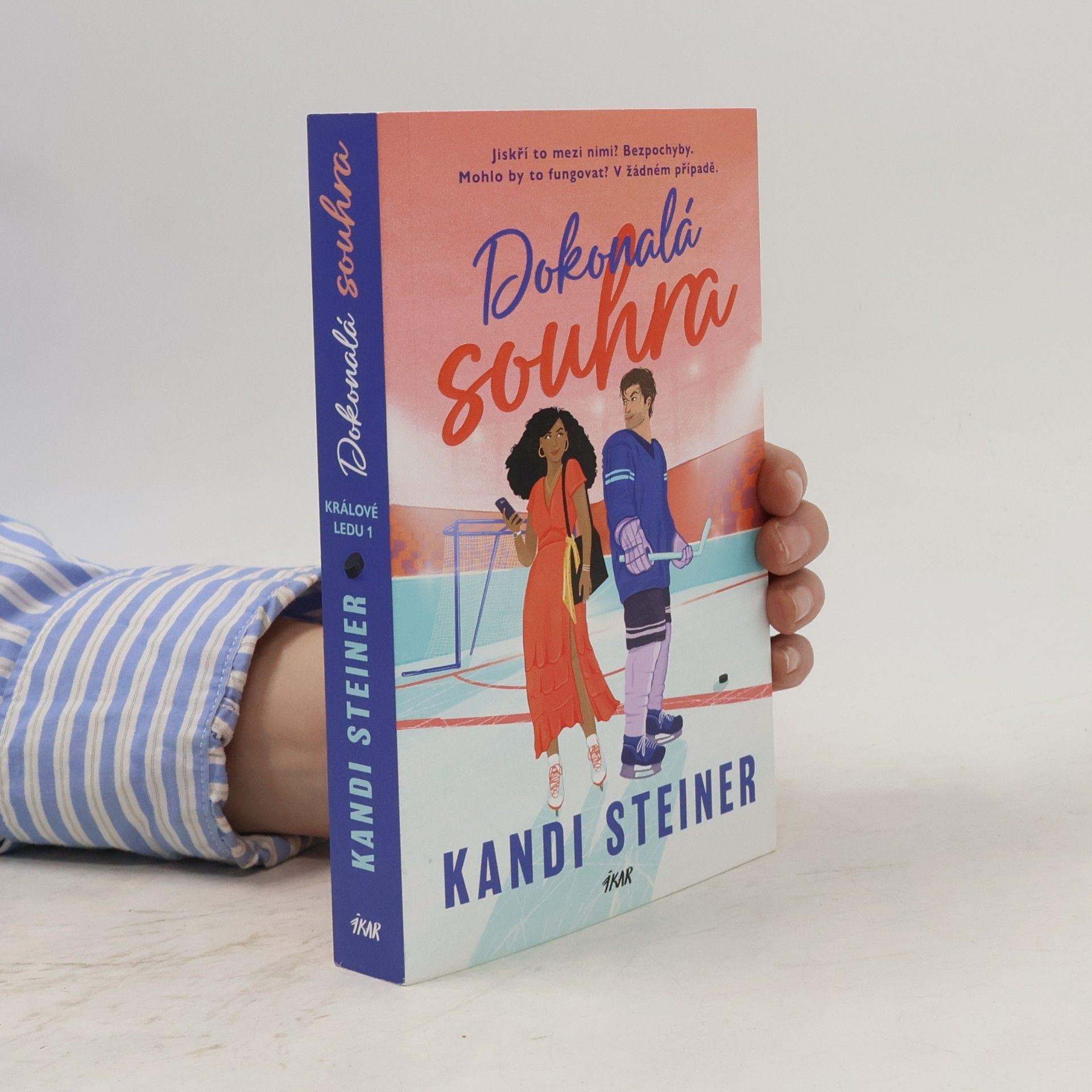Kandi Steiner Králové ledu. 1, Dokonalá souhra