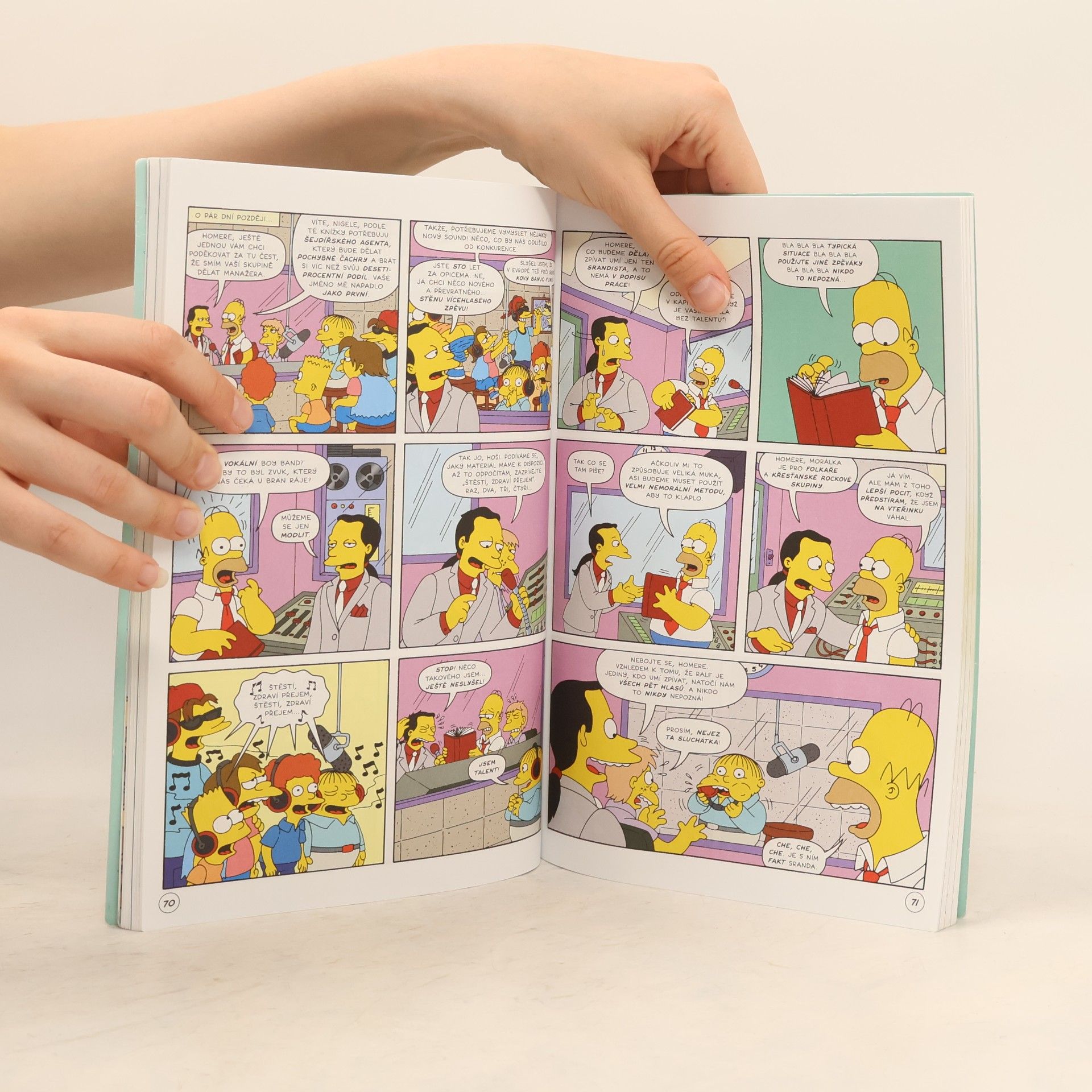 Matt Groening Simpsonovi, Komiksová dupárna