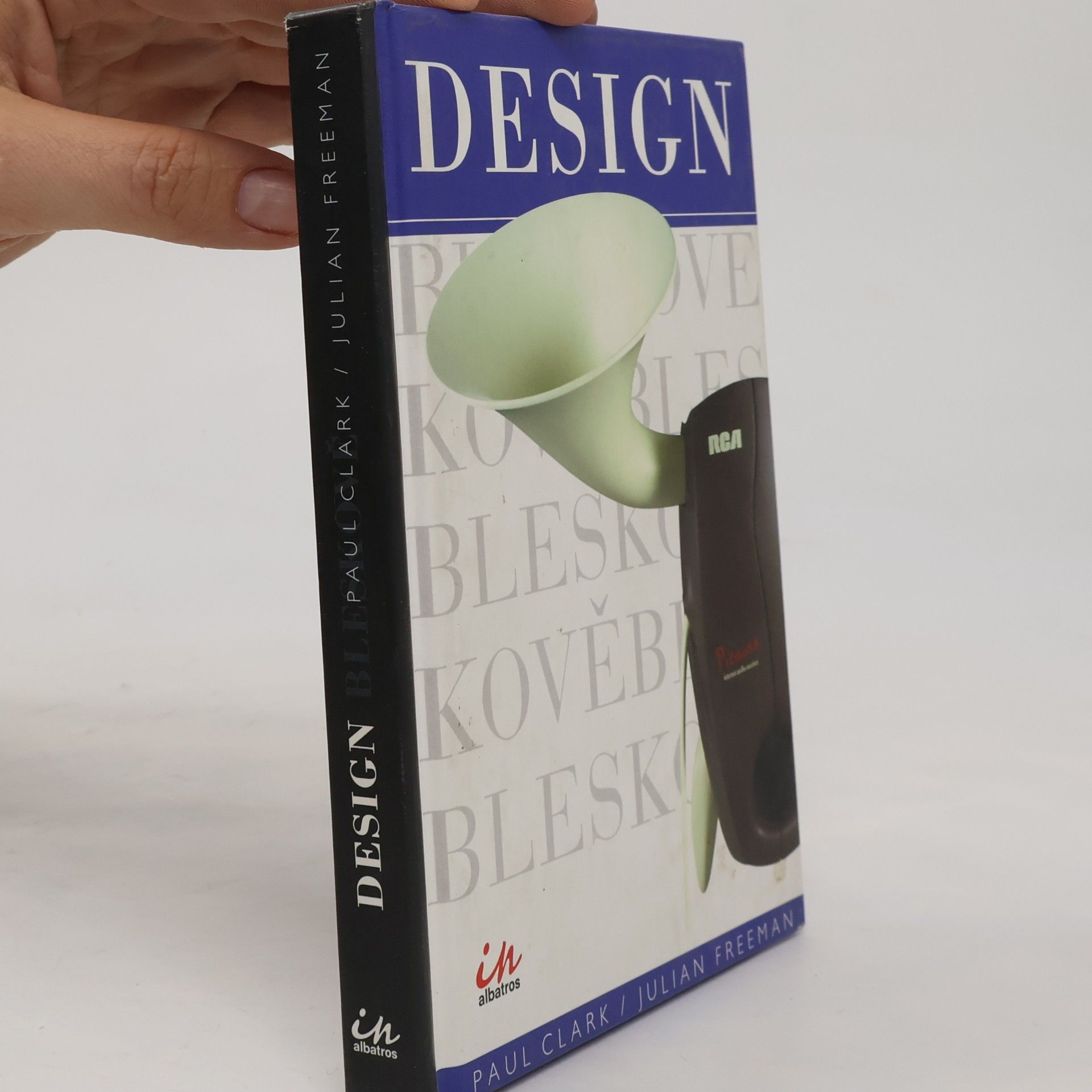 Julian Freeman Design bleskově