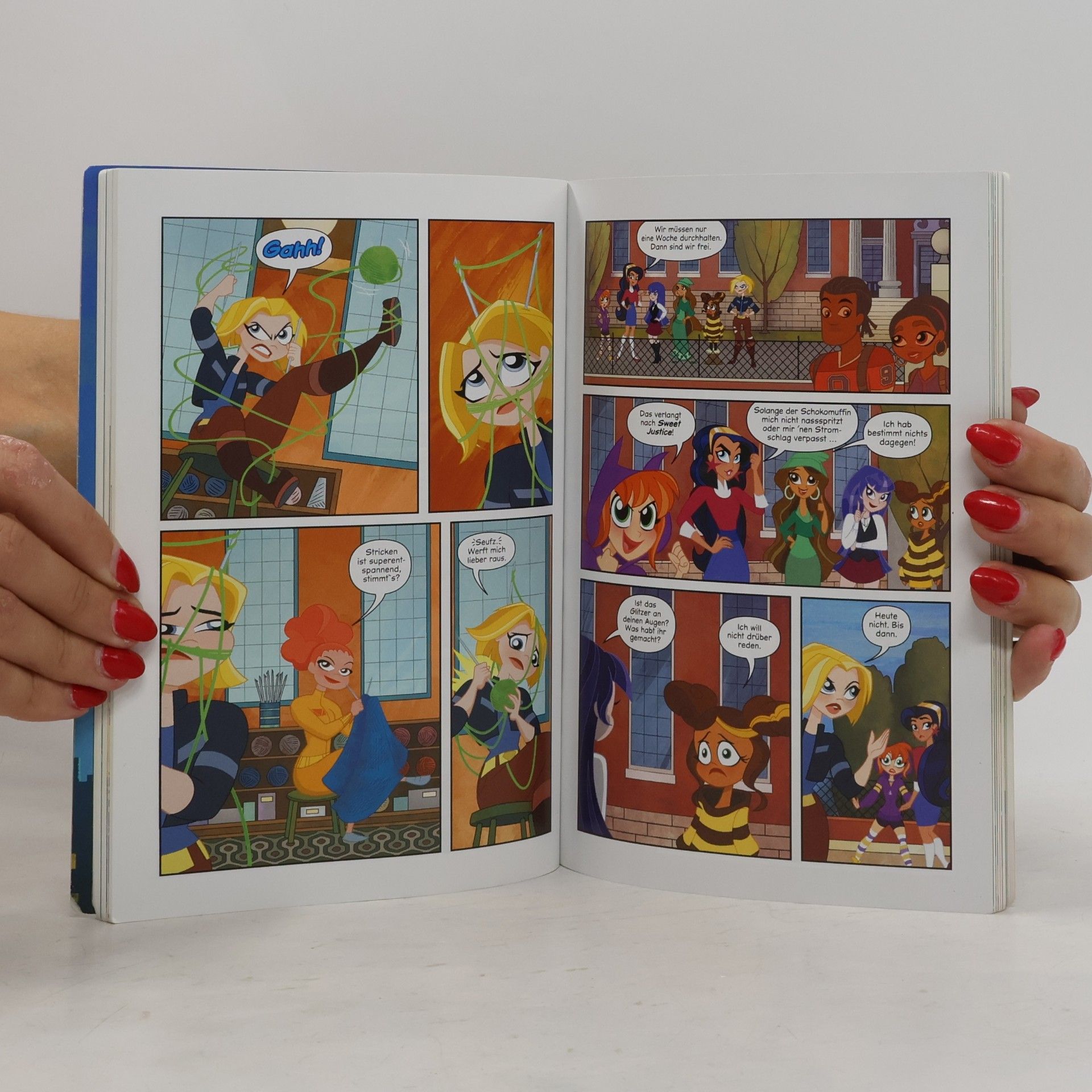 Yancey Labat DC Super Hero Girls - Ab in die Metropolis High