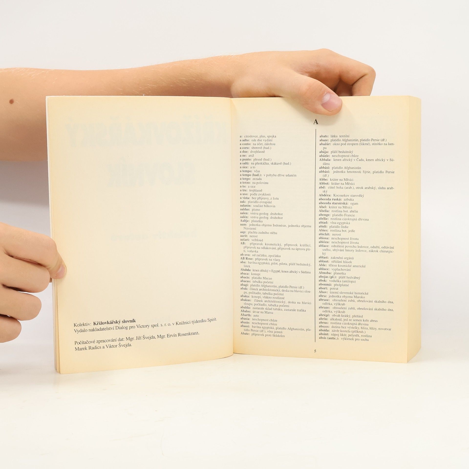 Various authors Křížovkářský slovník
