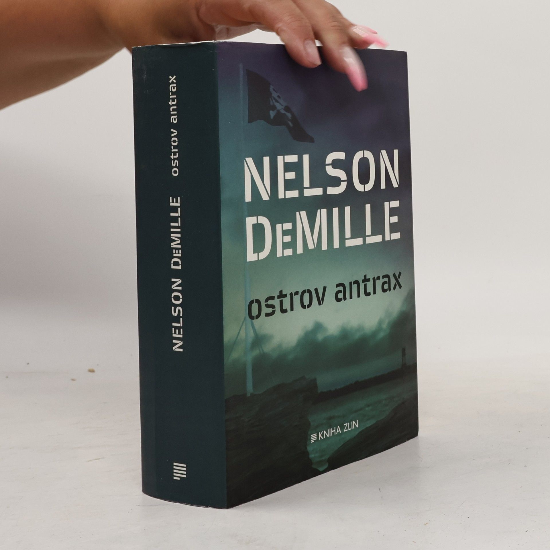 Nelson DeMille Ostrov Antrax
