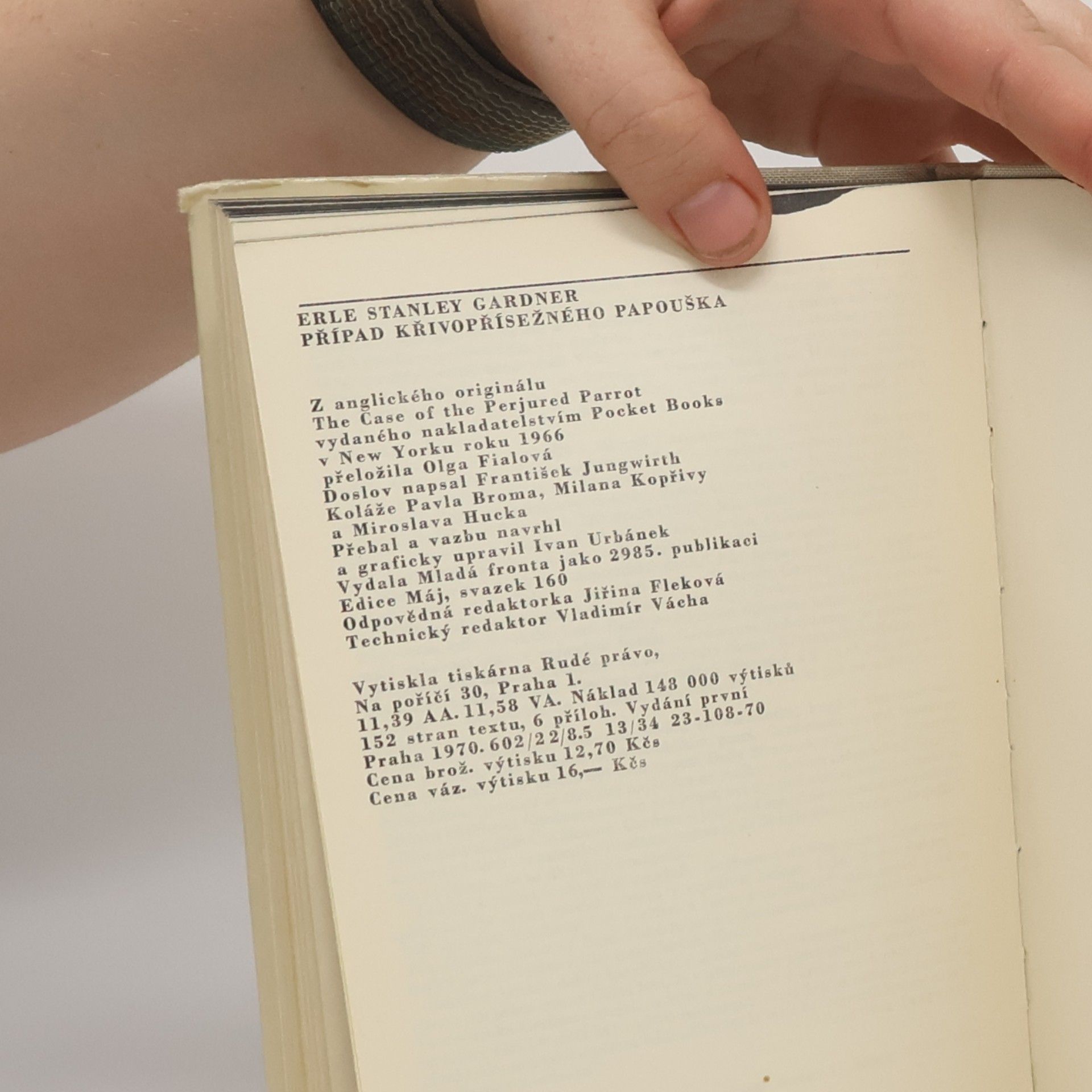 Erle Stanley Gardner Případ křivopřísežného papouška
