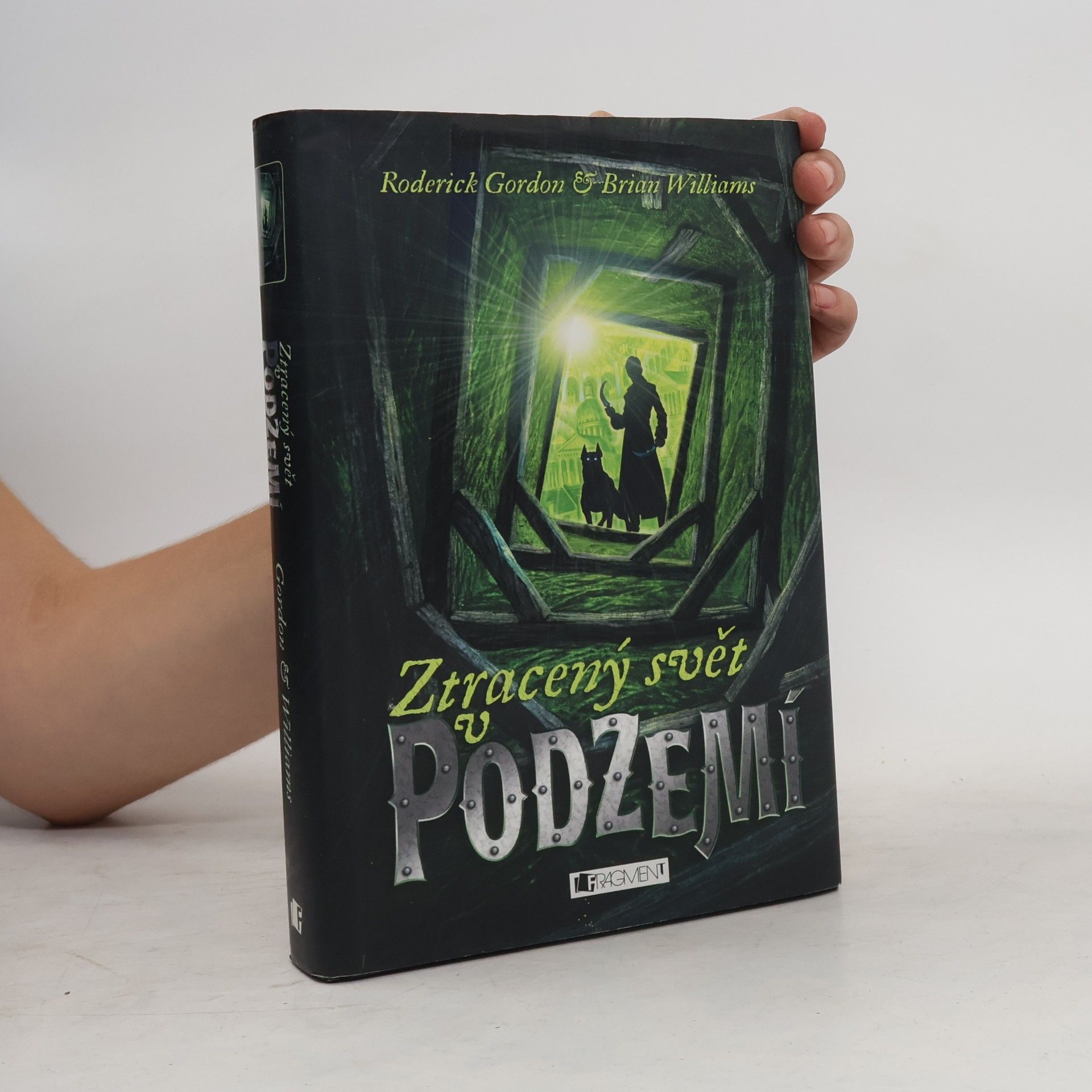 Roderick Gordon Ztracený svět v podzemí