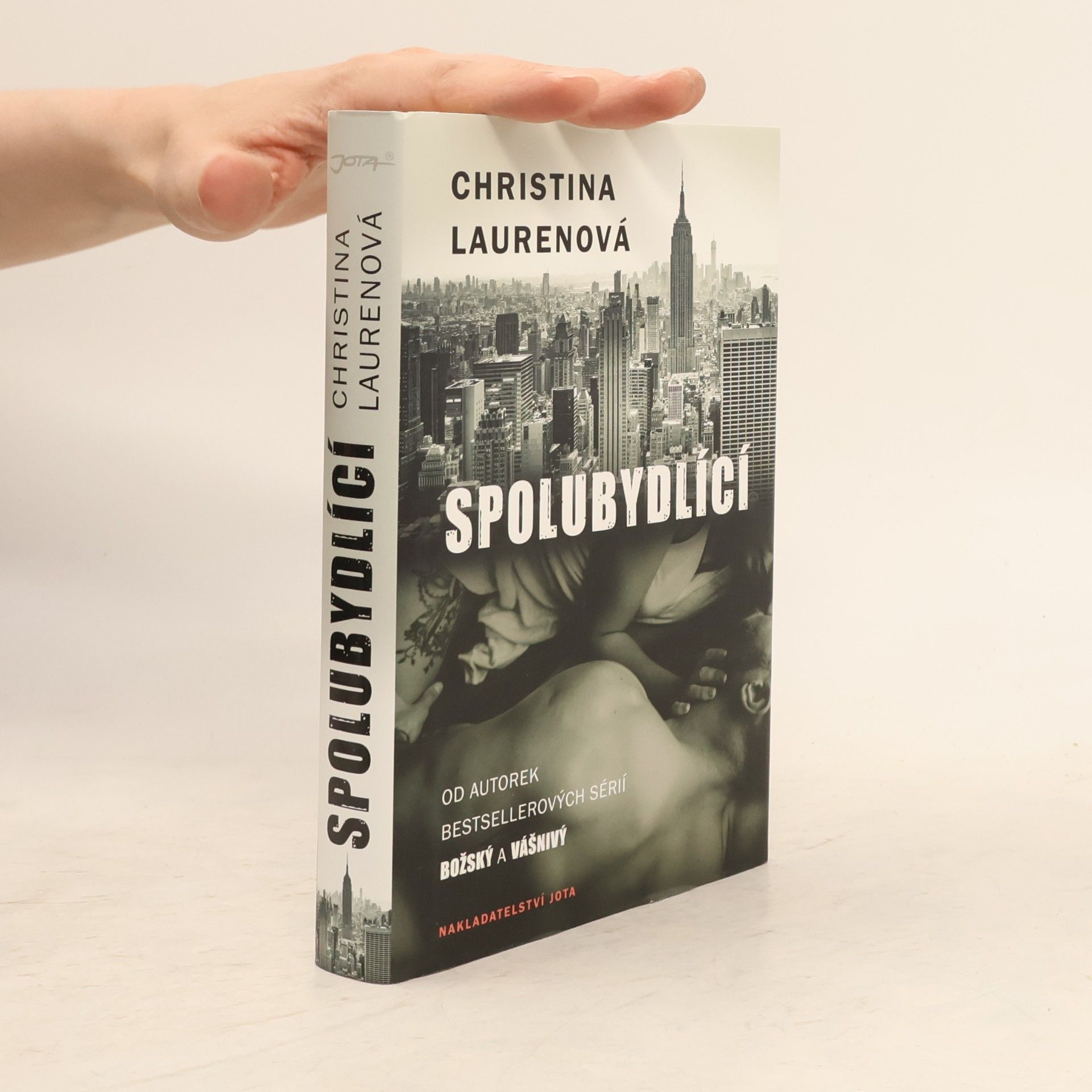 Christina Lauren Spolubydlící