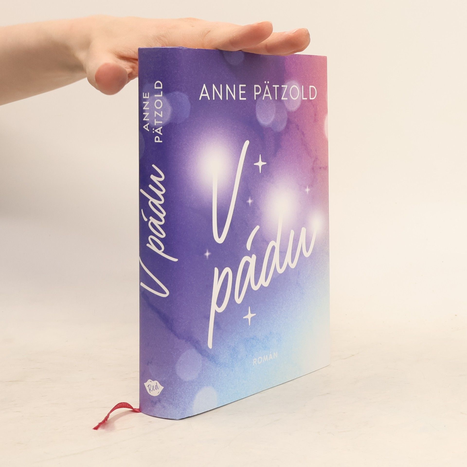 Anne Pätzold V pádu