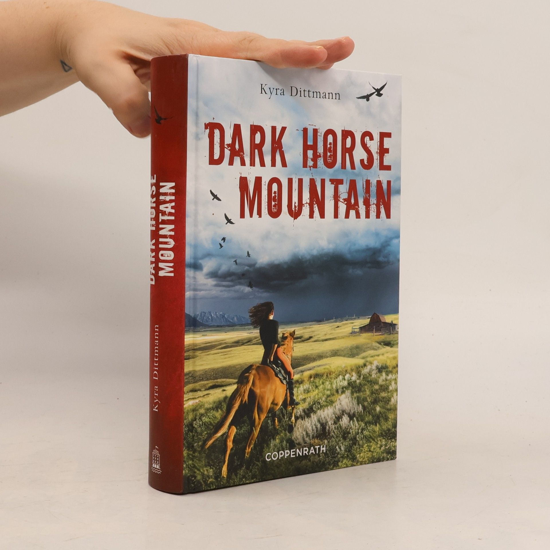 Kyra Dittmann Dark Horse Mountain