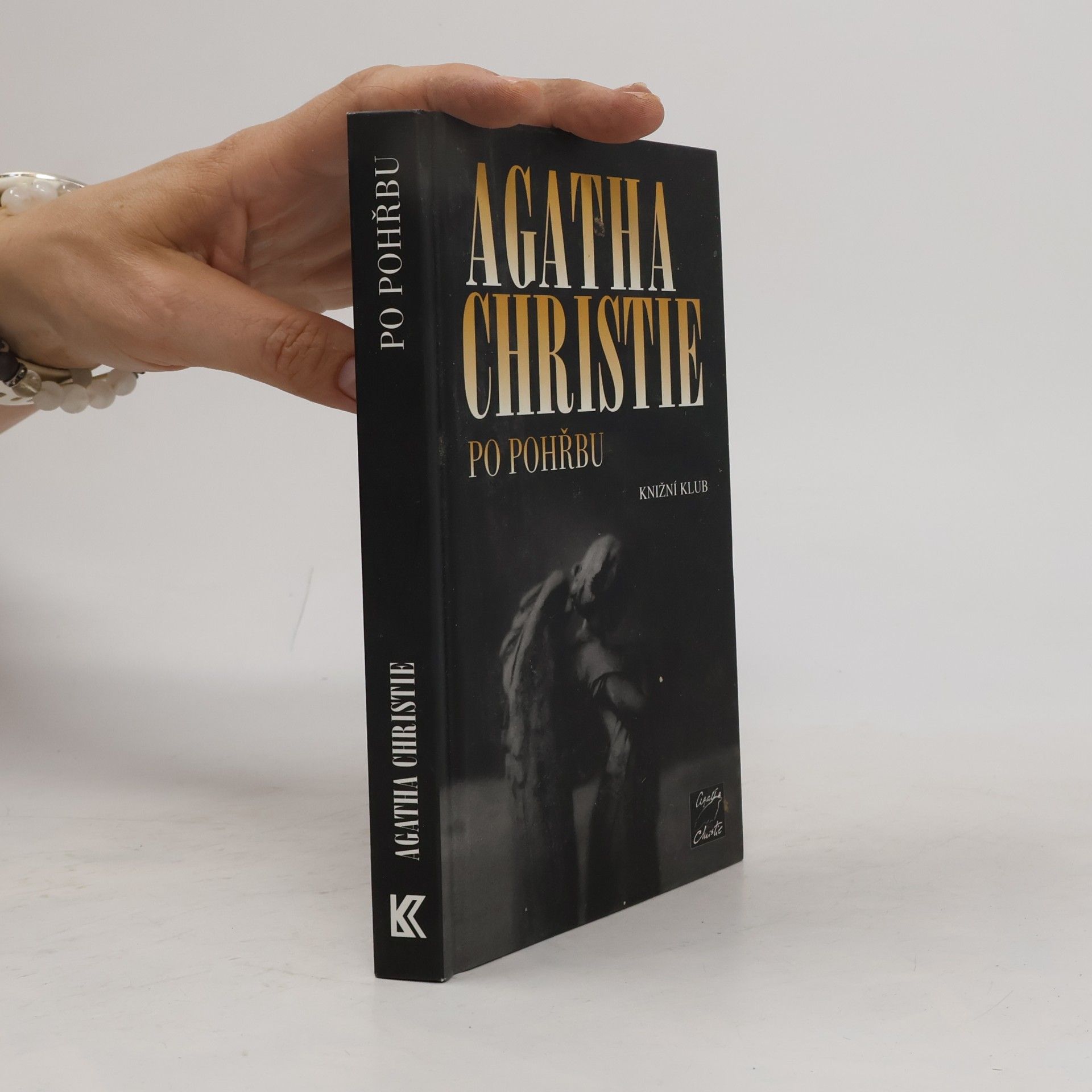 Agatha Christie Po pohřbu