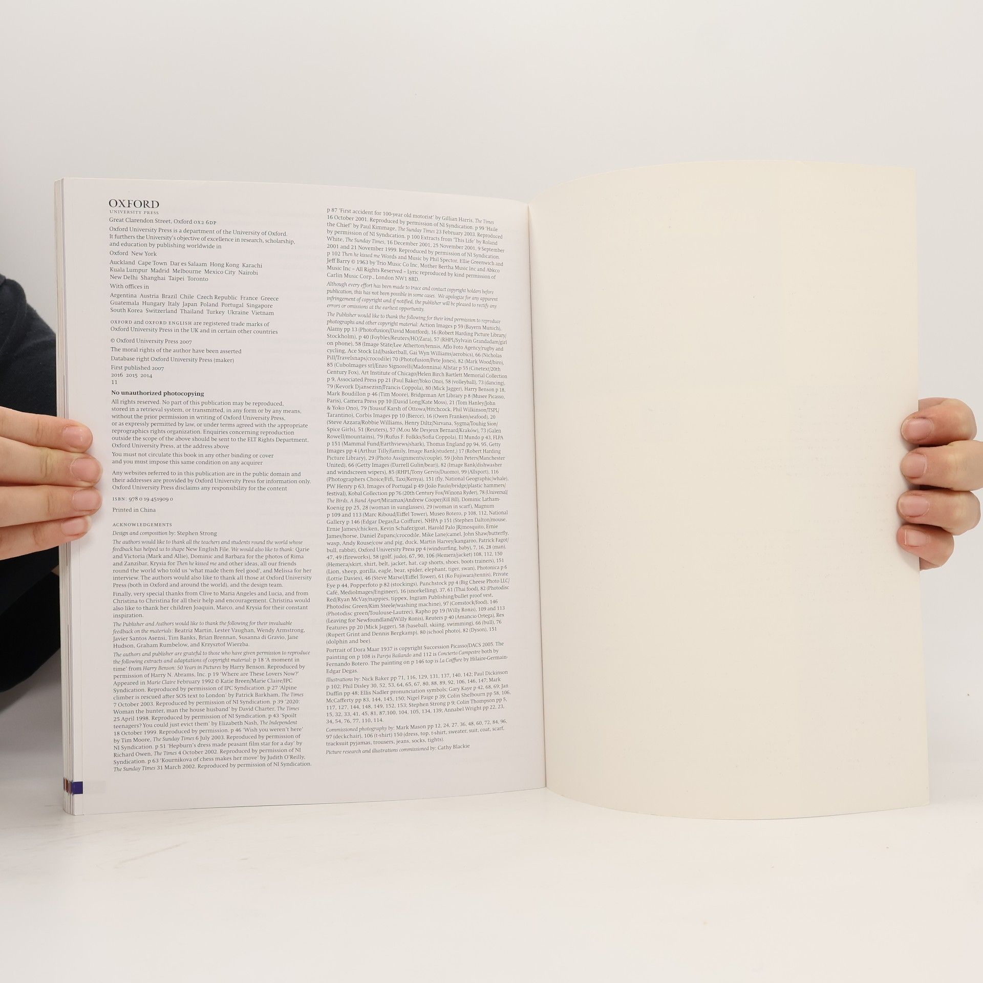 Paul Seligson New English File. Pre-Intermediate, Student's Book