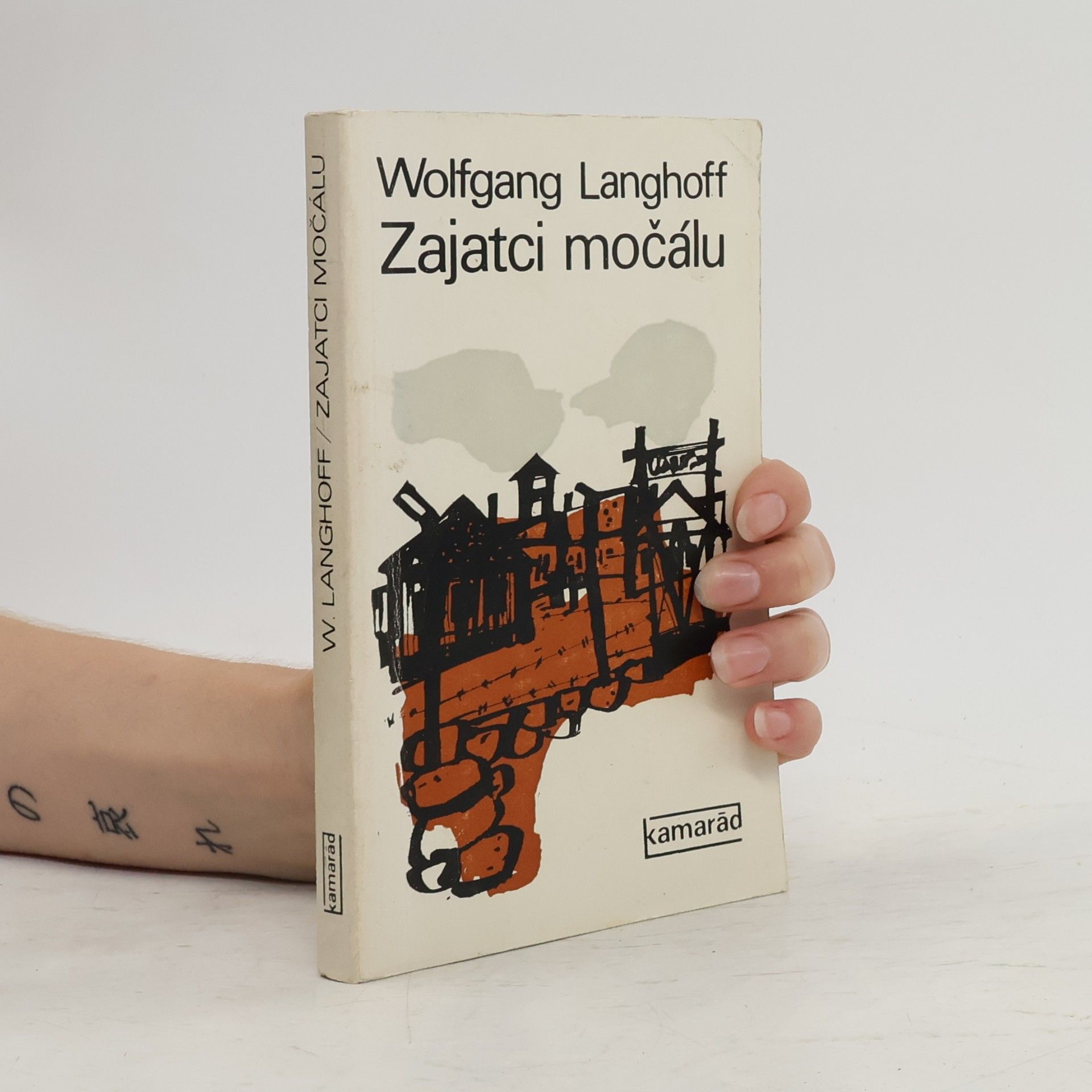 Helena Malířová Zajatci močálu