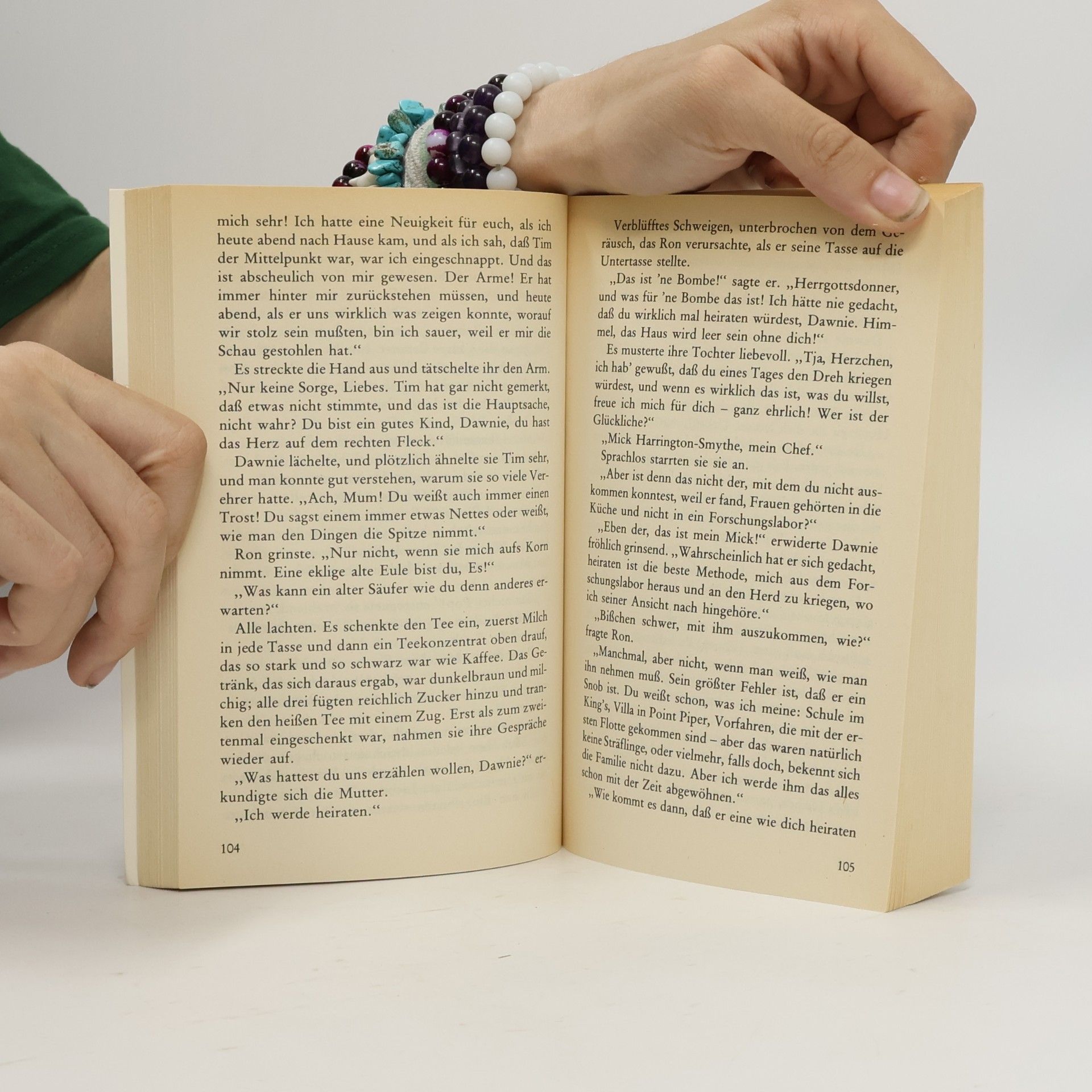 Colleen McCullough Tim