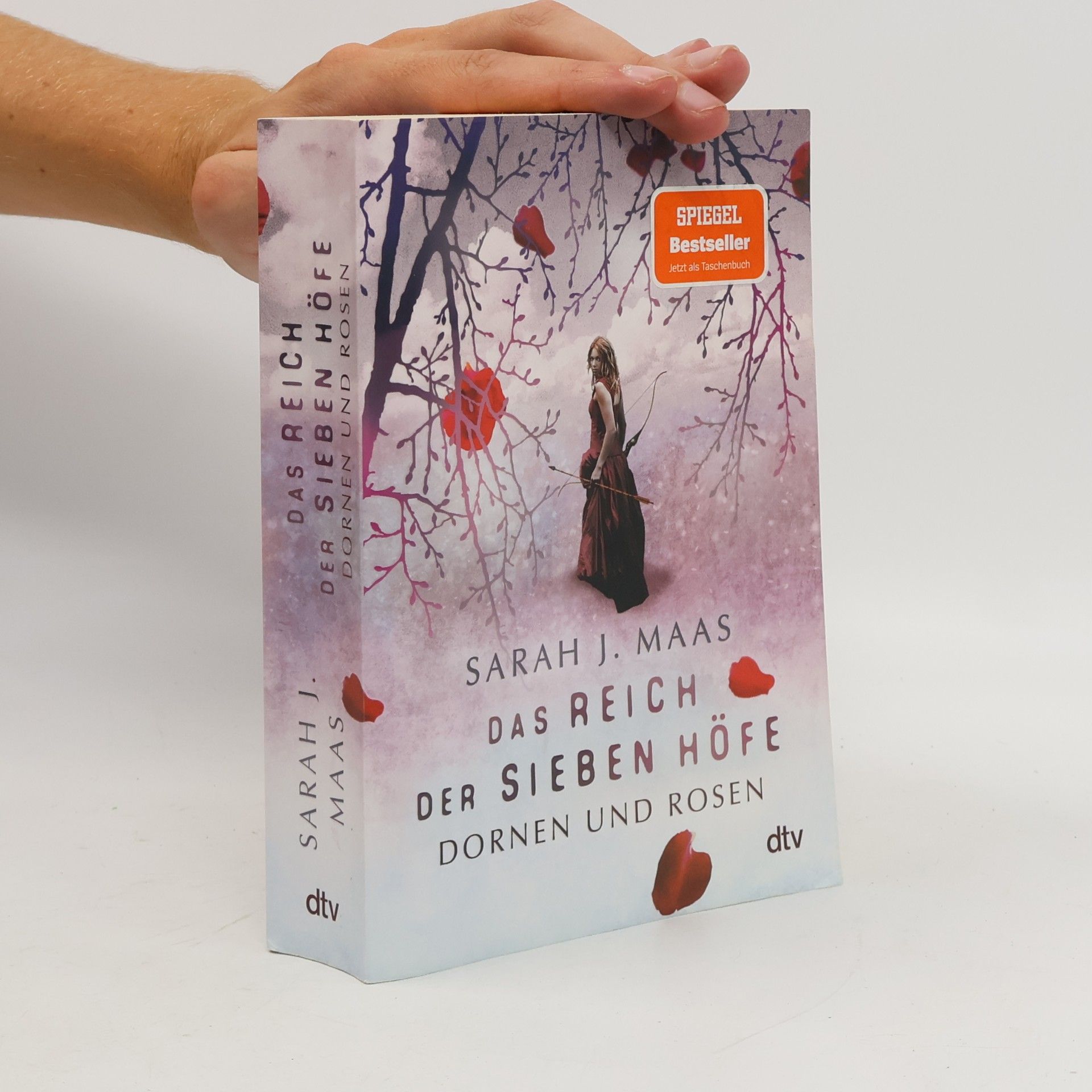 Sarah J. Maas Das Reich der sieben Höfe. Dornen und Rosen
