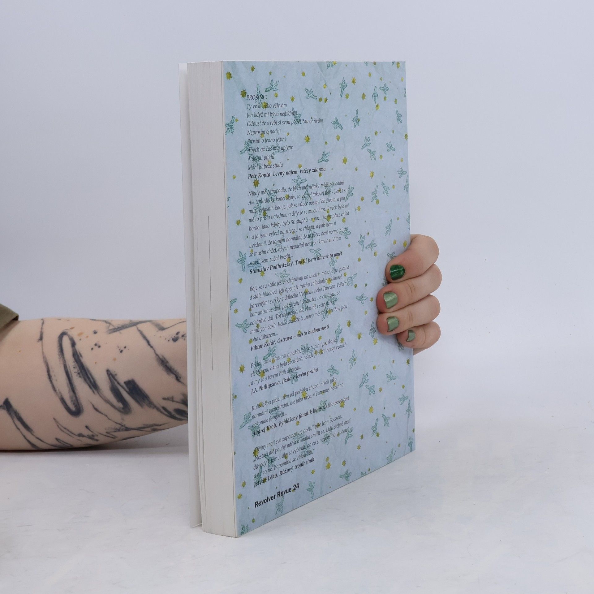 Collectif d'auteurs Revolver Revue 24