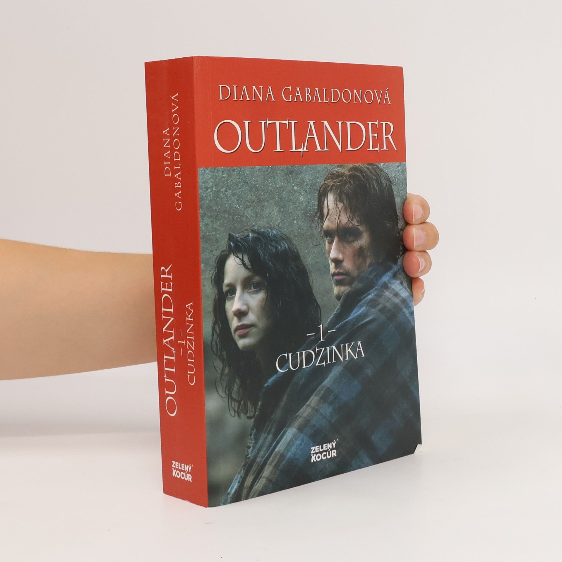 Diana Gabaldon Cudzinka 1