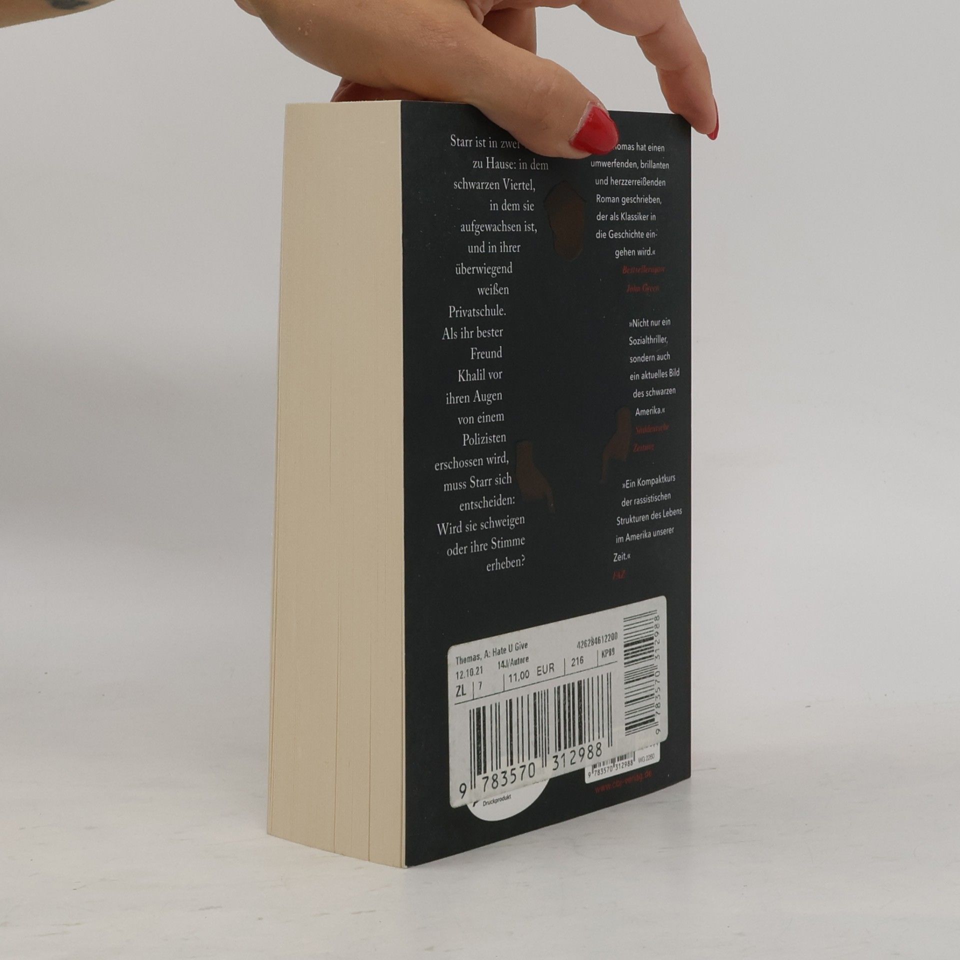 Angie Thomas The Hate U Give