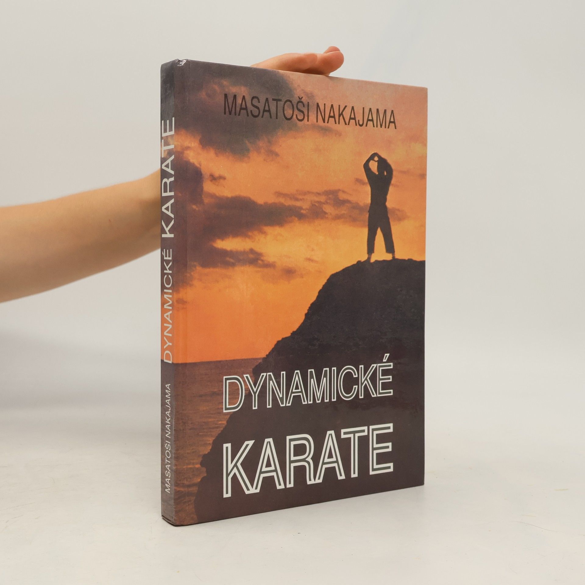Nakayama Masatoshi Dynamické karate