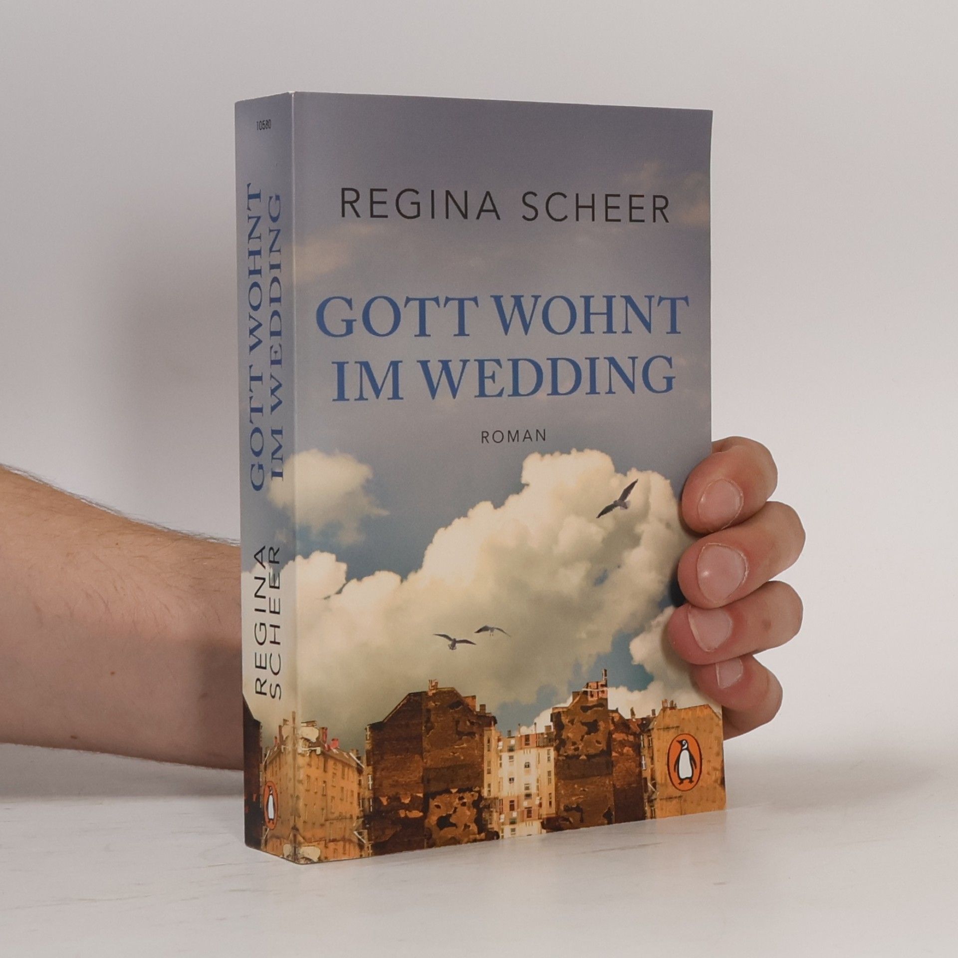 Regina Scheer Gott Wohnt Im Wedding